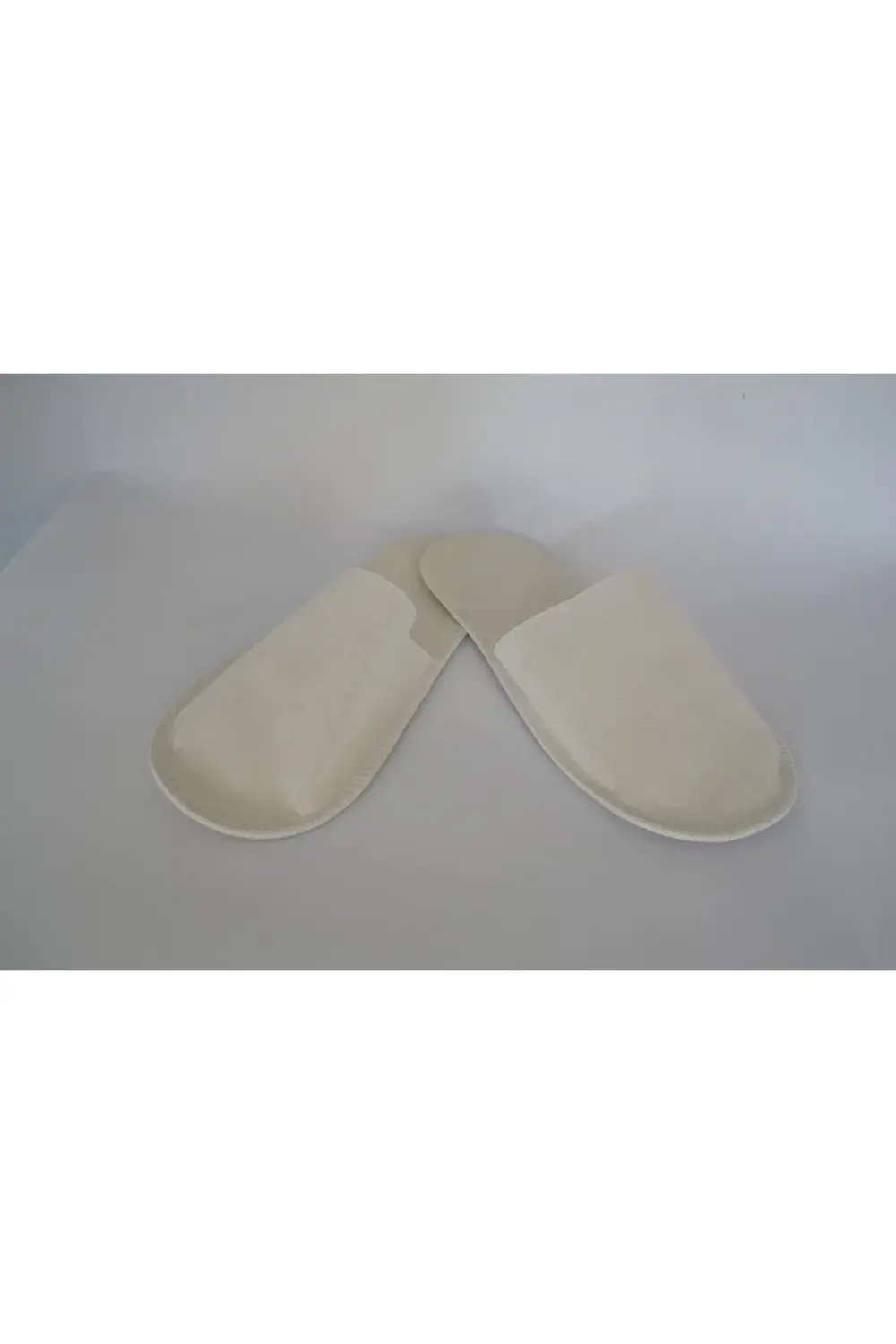 Otel Tipi Tek Kullanımlık 2 Mm Overlok Terlik 700'lü