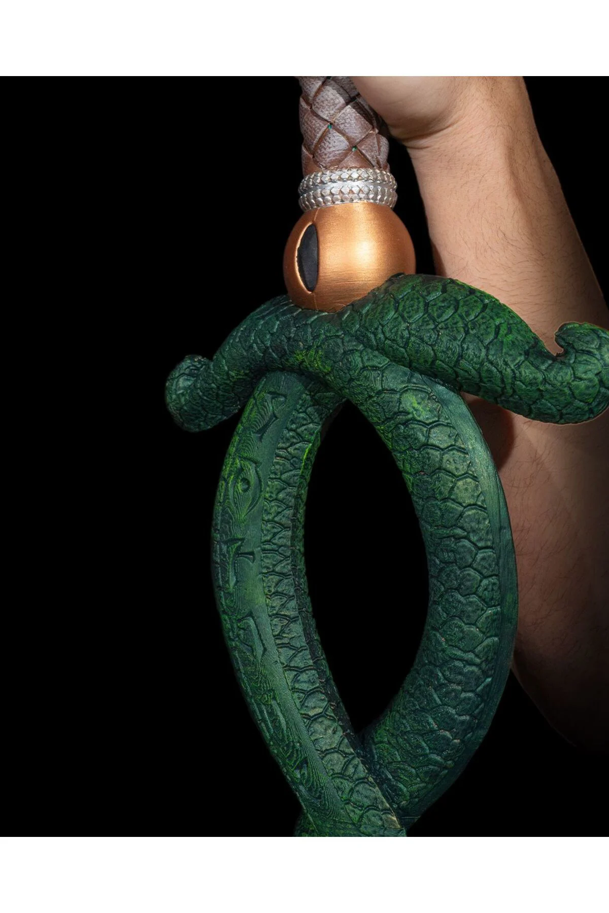 Ouroboros Blade Sonsuzluğun Kılıcı