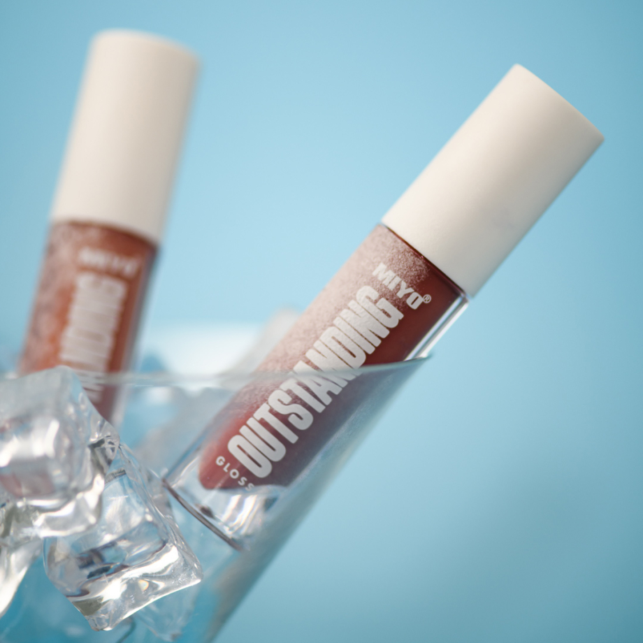 Outstanding Dudak Parlatıcı (Cool Gloss) - No-35