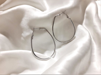 OVAL GEOMETRİK ŞEKİL ARKASI KAPALI HALKA KÜPE-HKGEŞE13 OVAL GEOMETRİK ŞEKİL ARKASI KAPALI HALKA KÜPE-HKGEŞE13