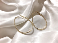 OVAL GEOMETRİK ŞEKİL ARKASI KAPALI HALKA KÜPE-HKGEŞE13 OVAL GEOMETRİK ŞEKİL ARKASI KAPALI HALKA KÜPE-HKGEŞE13