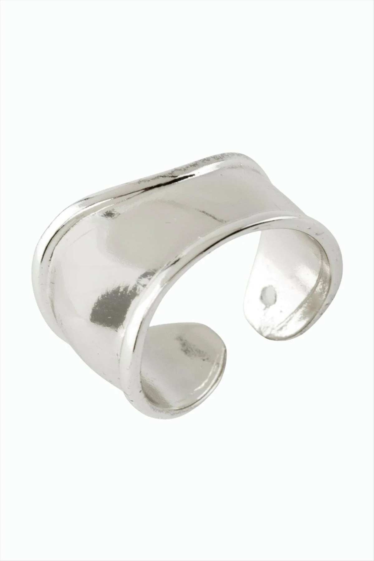 Oval Metal Yüzük Oval Metal Yüzük