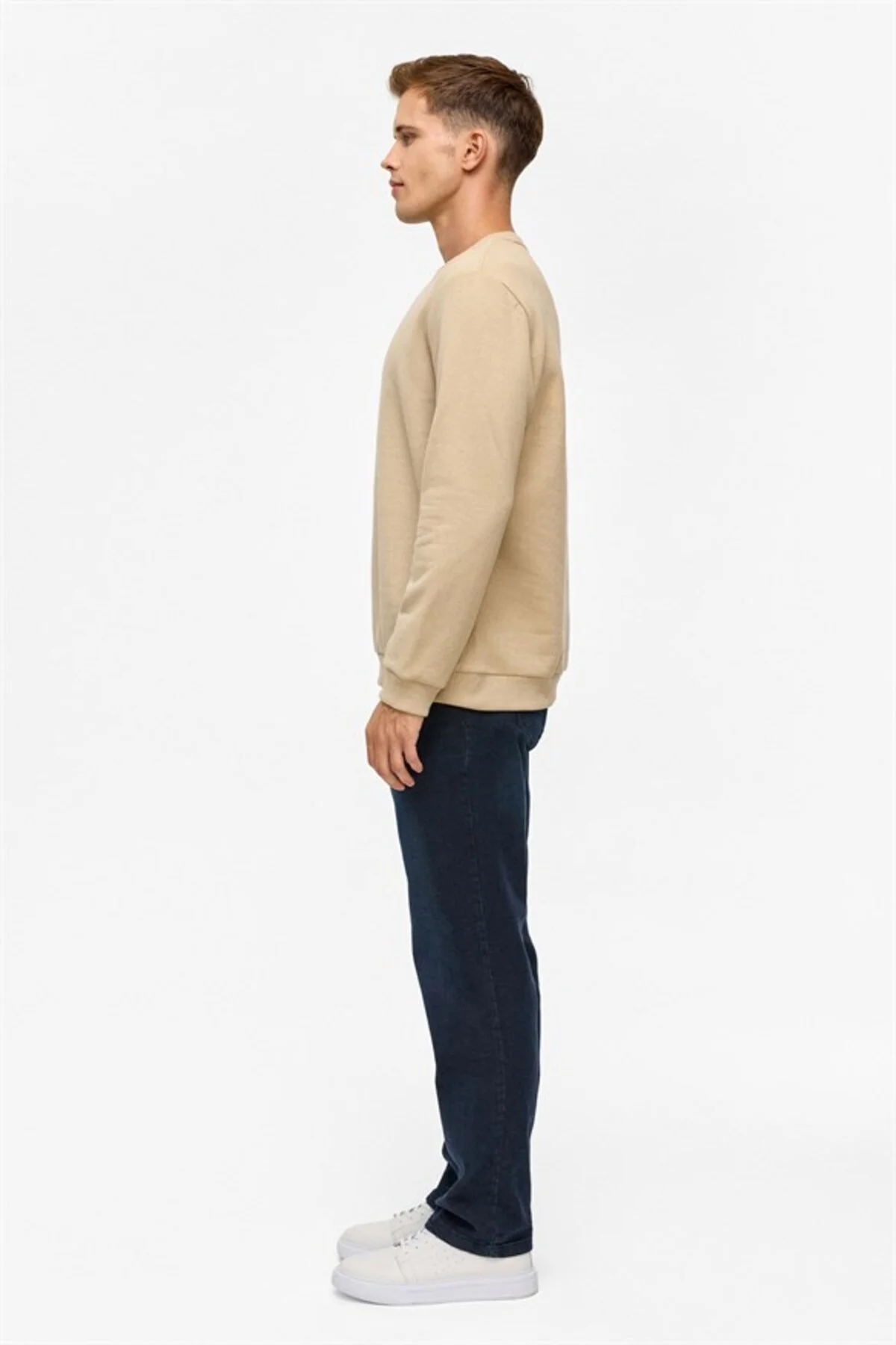 Oversize Kalıp Bej O Yaka 3 İplik Yumuşak Dokulu Sweat