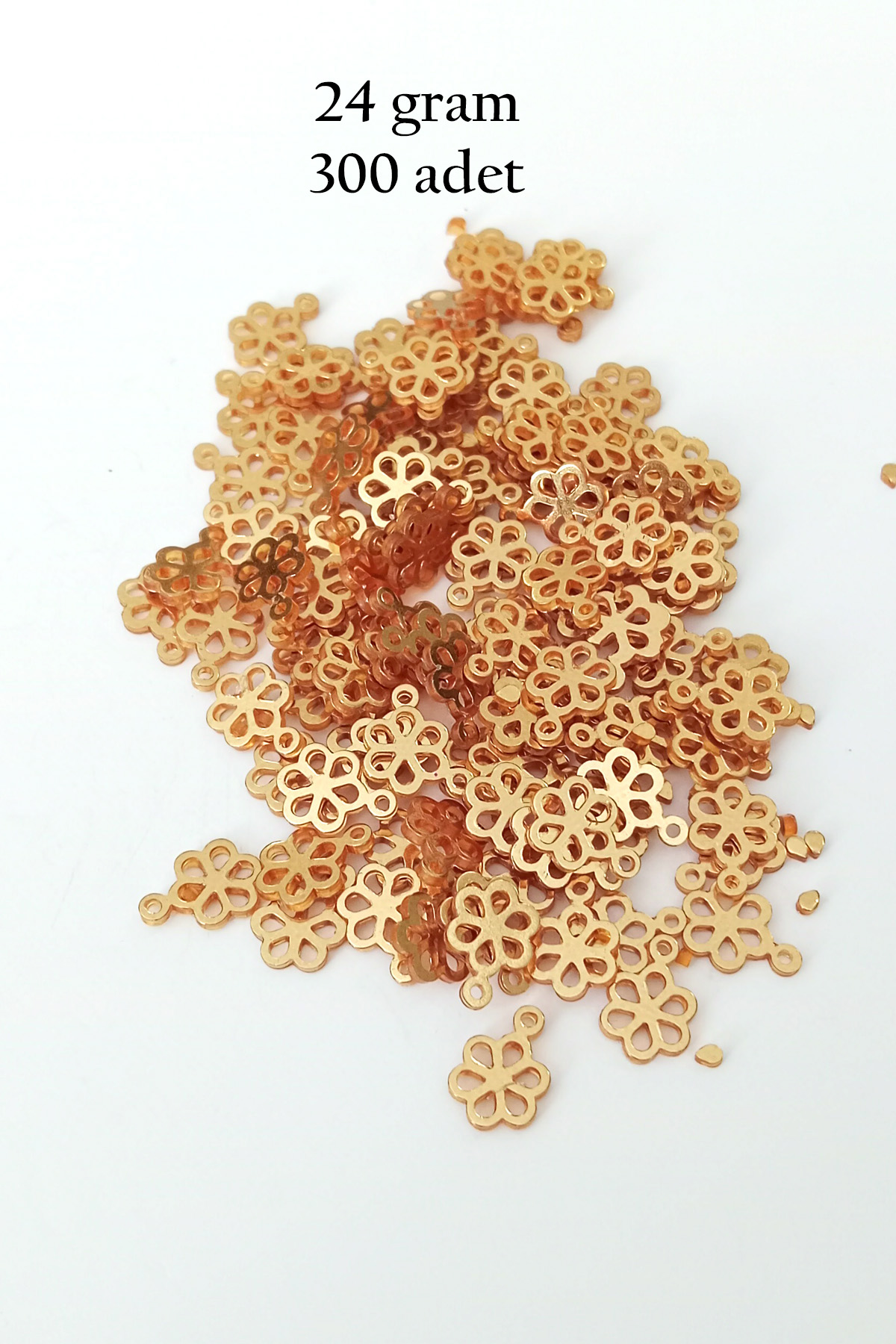 Just Cheap Store Oya Abiye Bileklik Kolye Pleksi Metalik Plastik Pul Altın Renk 24