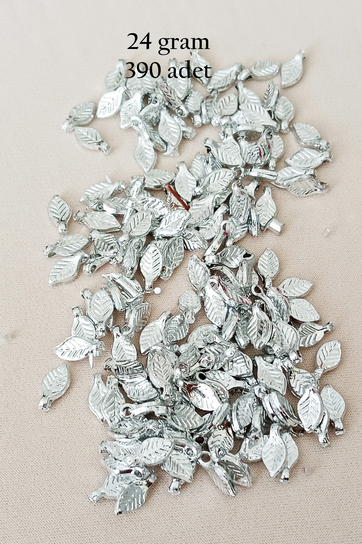 Oya Abiye Bileklik Kolye Pleksi Metalik Plastik Pul Gümüş Renk 24