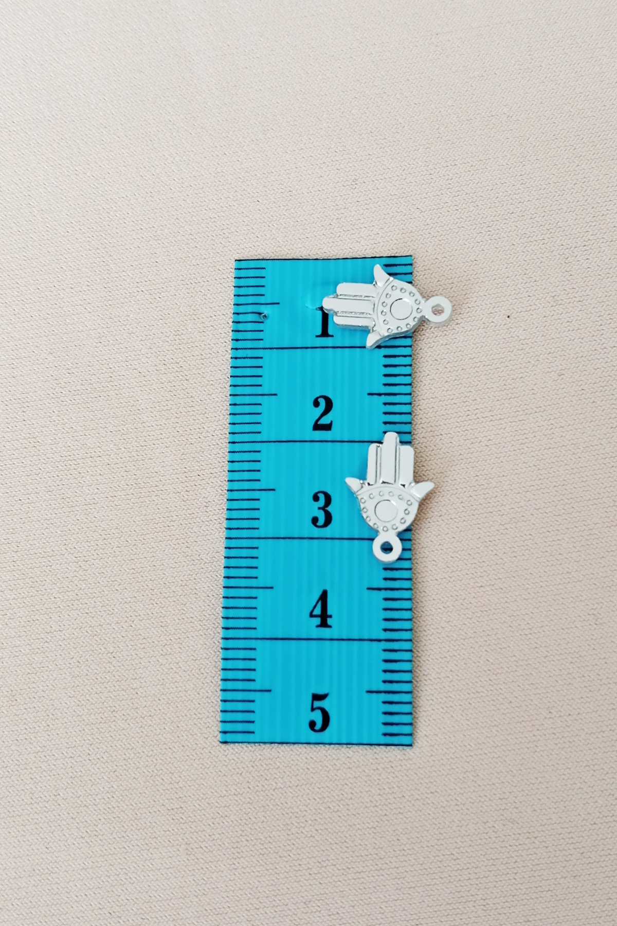Oya Abiye Bileklik Kolye Pleksi Metalik Plastik Pul Gümüş Renk 24