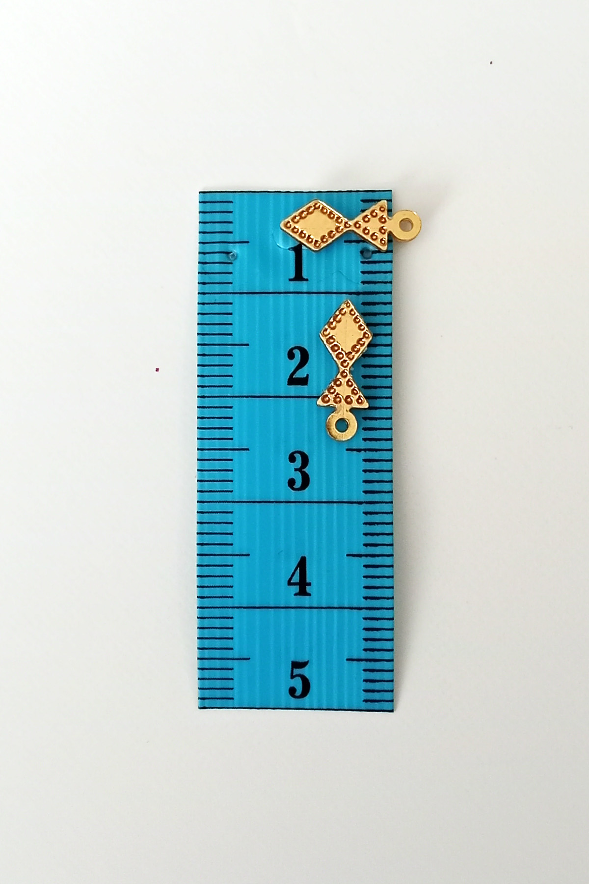 Just Cheap Store Oya Abiye Bileklik Kolye Pleksi Metalik Plastik Pul Altın Renk 24