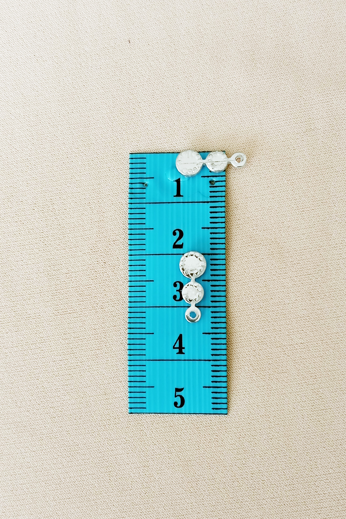 Oya Abiye Bileklik Kolye Pleksi Metalik Plastik Pul Gümüş Renk 24