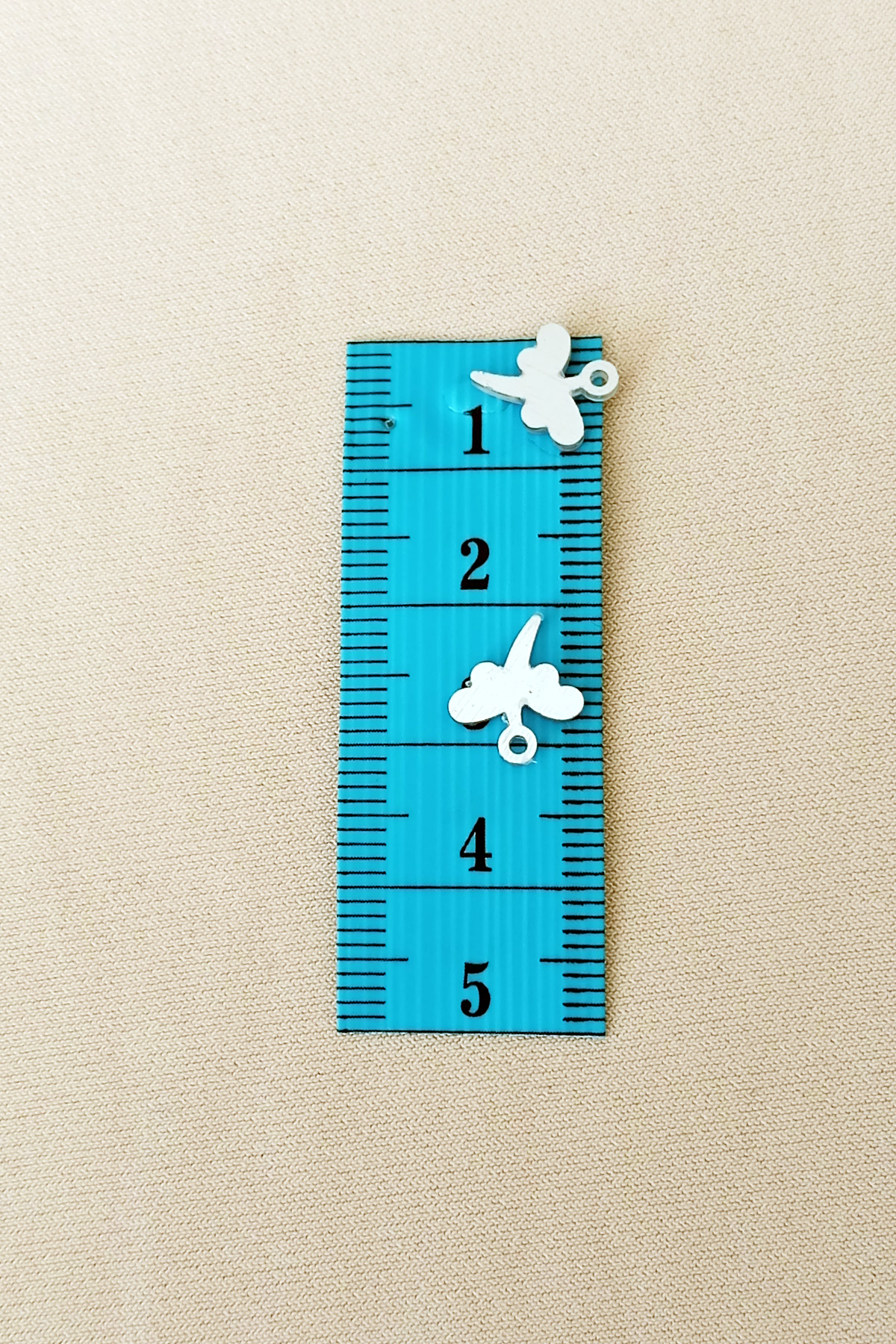 Oya Abiye Bileklik Kolye Pleksi Metalik Plastik Pul Gümüş Renk 24