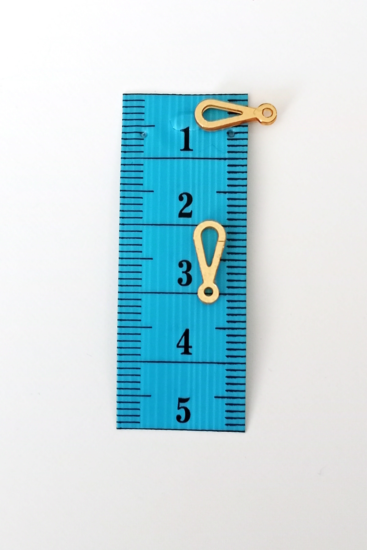 Just Cheap Store Oya Abiye Bileklik Kolye Pleksi Metalik Plastik Pul Altın Renk 24