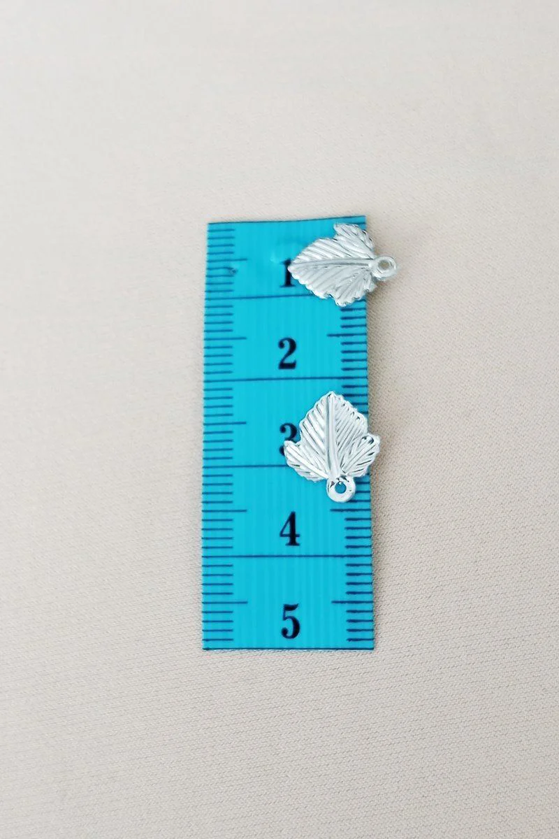Oya Abiye Bileklik Kolye Pleksi Metalik Plastik Pul - Gümüş Renk 390 Adet Fiyatı, Yorumları ve Özellikleri
