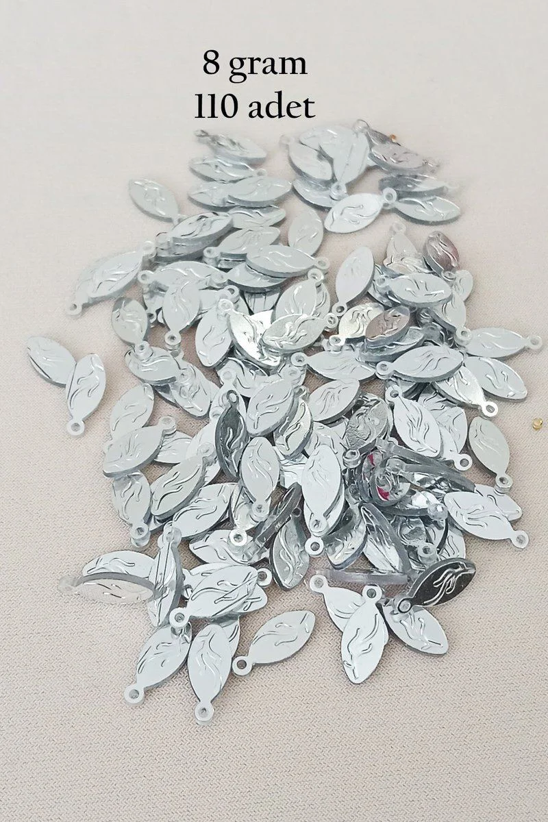 Oya Abiye Bileklik Kolye Pleksi Metalik Plastik Pul Gümüş Renk 110 Adet - Takı Yapım Malzemesi Oya Abiye Bileklik Kolye Pleksi Metalik Plastik Pul Gümüş Renk 110 Adet - Takı Yapım Malzemesi