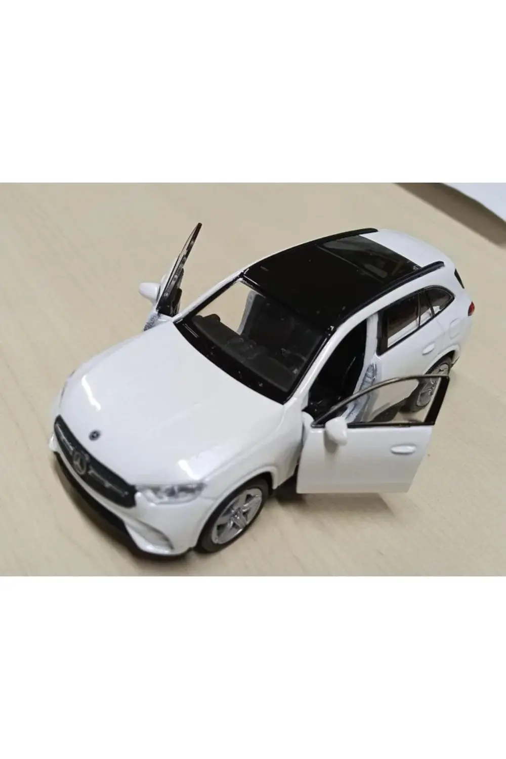 Oyuncak Metal Model Araba 1/36 Çek Bırak Mercedes Benz Glc 220 Be