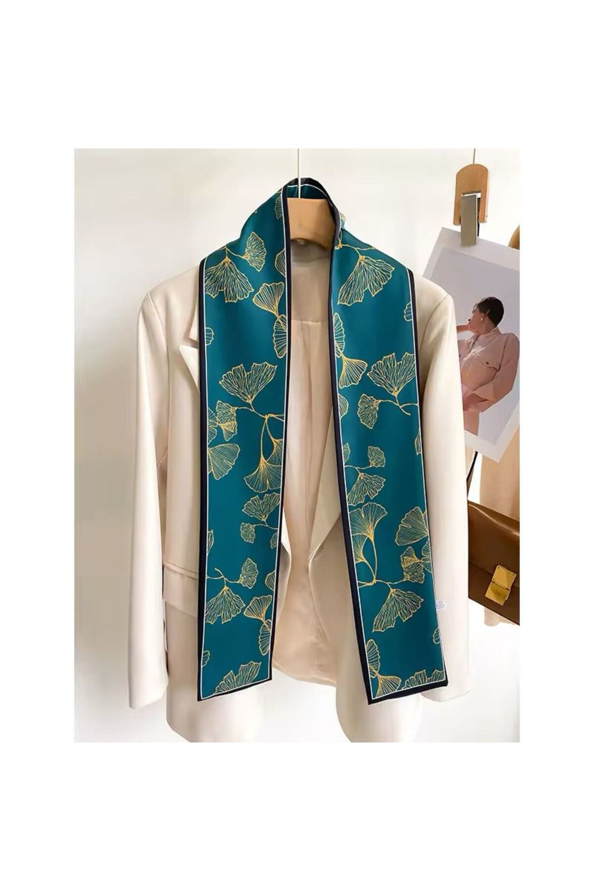 Özel Desenli Atkılar Petrol Mavisi Renk Desenli