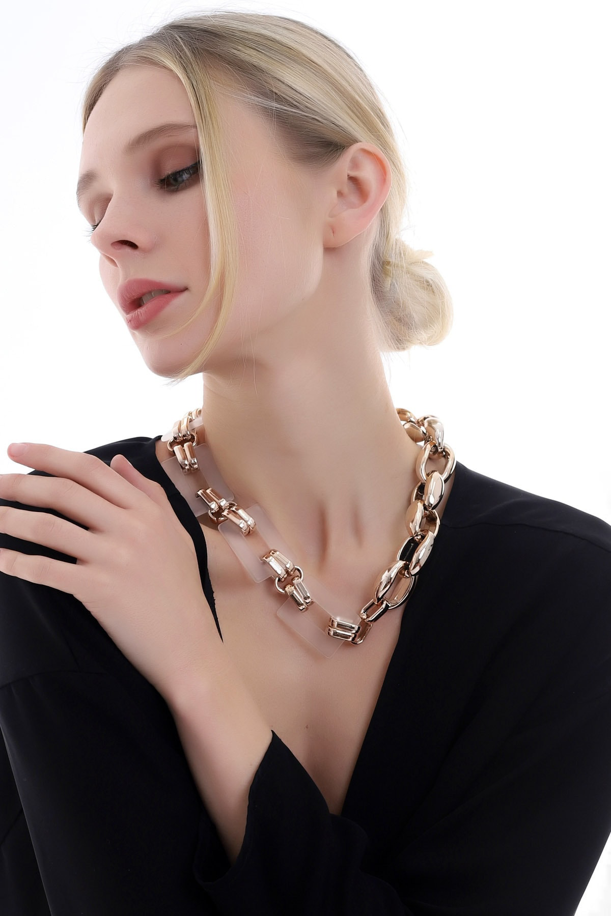 Özel Minimal Tasarım Zarif Ve Şık Halka Kolye