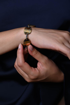 ÖZEL SERİ DESENLİ GOLD/GÜMÜŞ KAPLAMA TASARIM BİLEKLİK-OZELSERIBIL