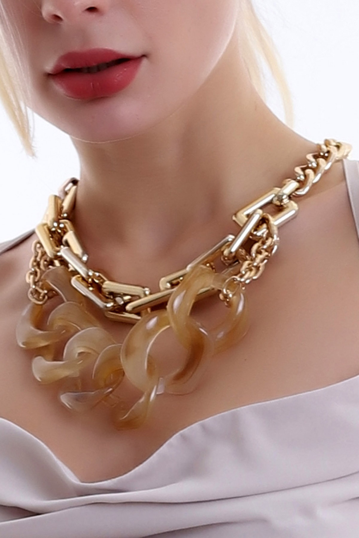 Özel Tasarım Çift Kat Halka Detaylı Zarif Ve Şık Zincir Kolye