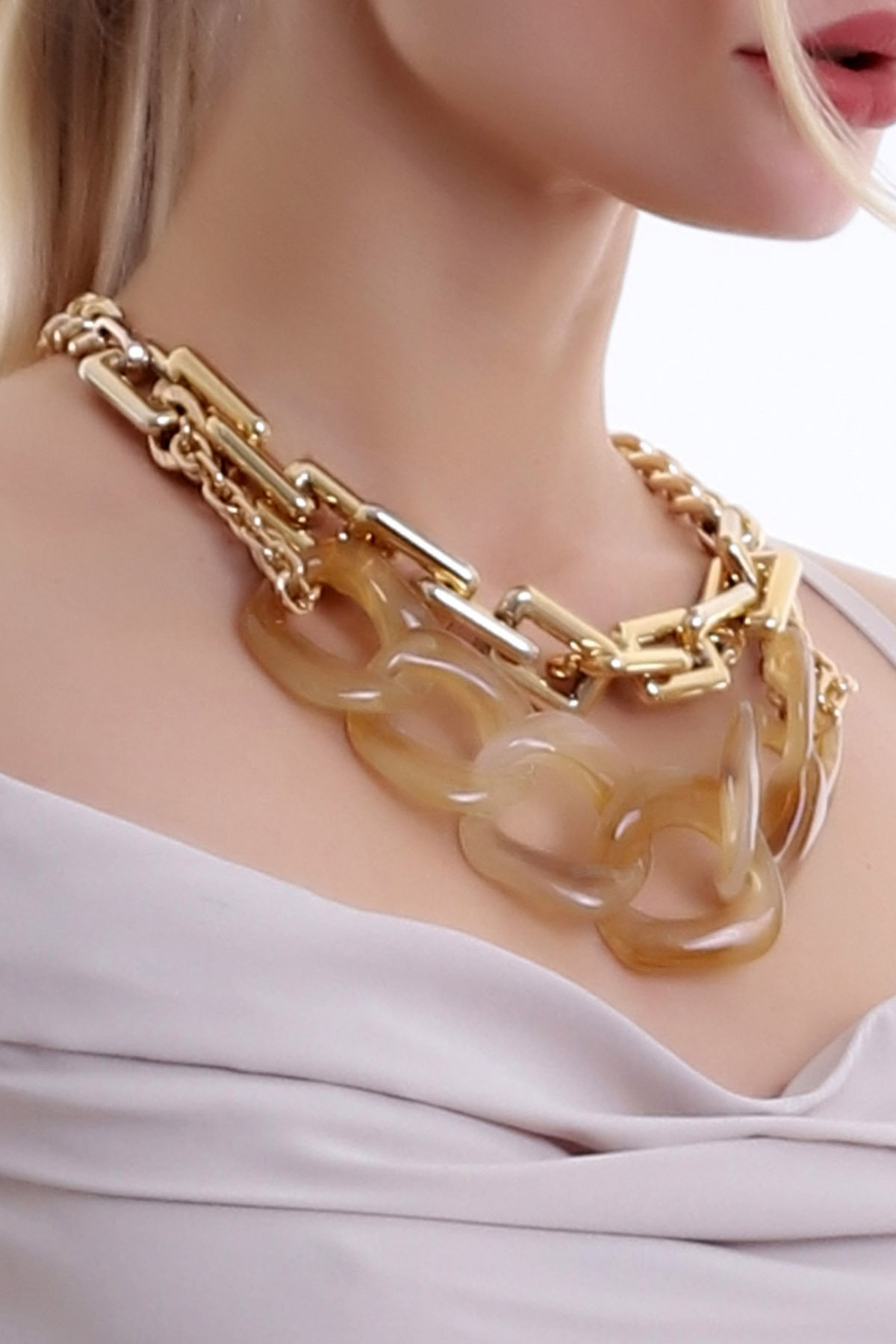 Özel Tasarım Çift Kat Halka Detaylı Zarif Ve Şık Zincir Kolye