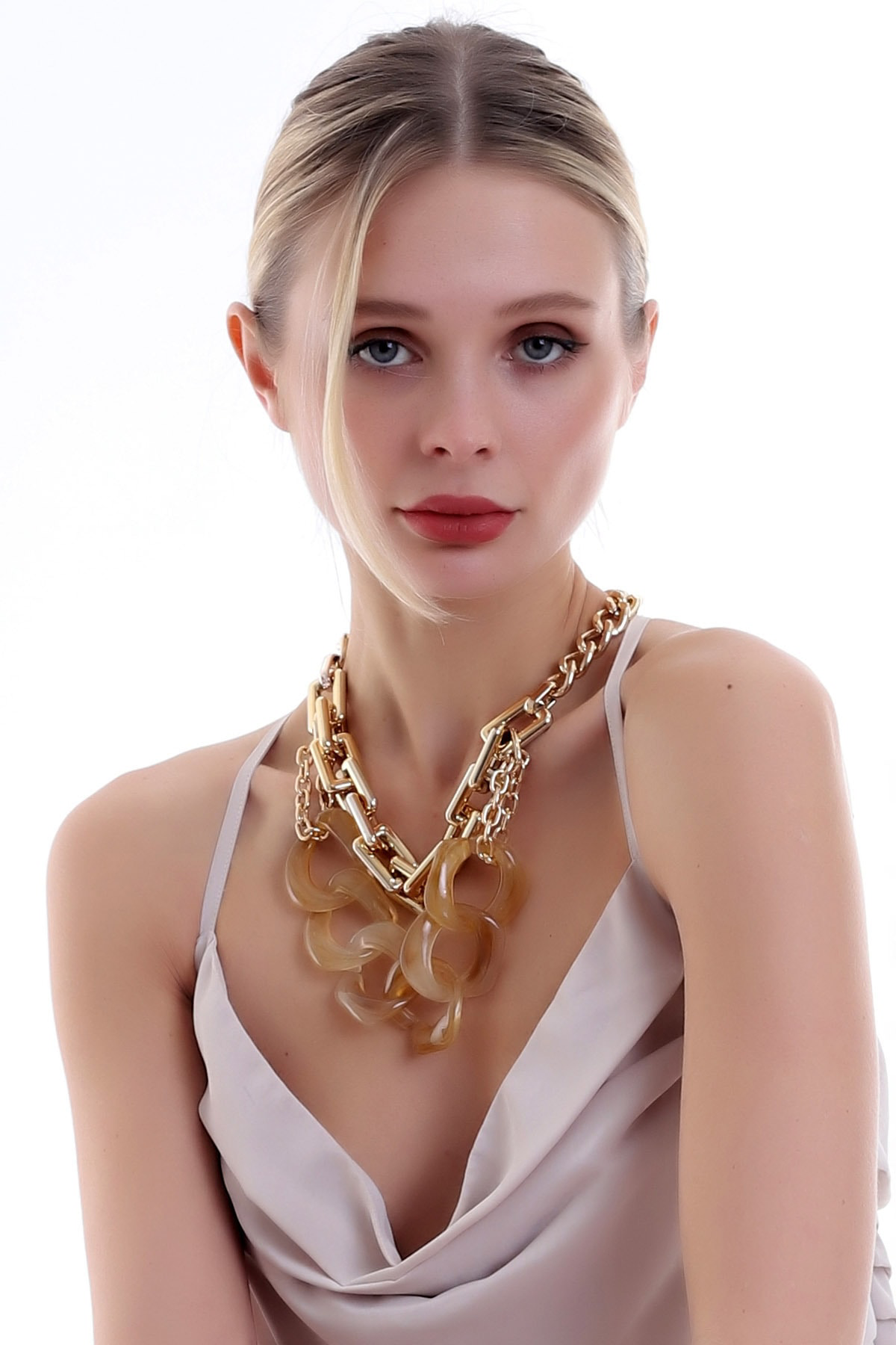 Özel Tasarım Çift Kat Halka Detaylı Zarif Ve Şık Zincir Kolye