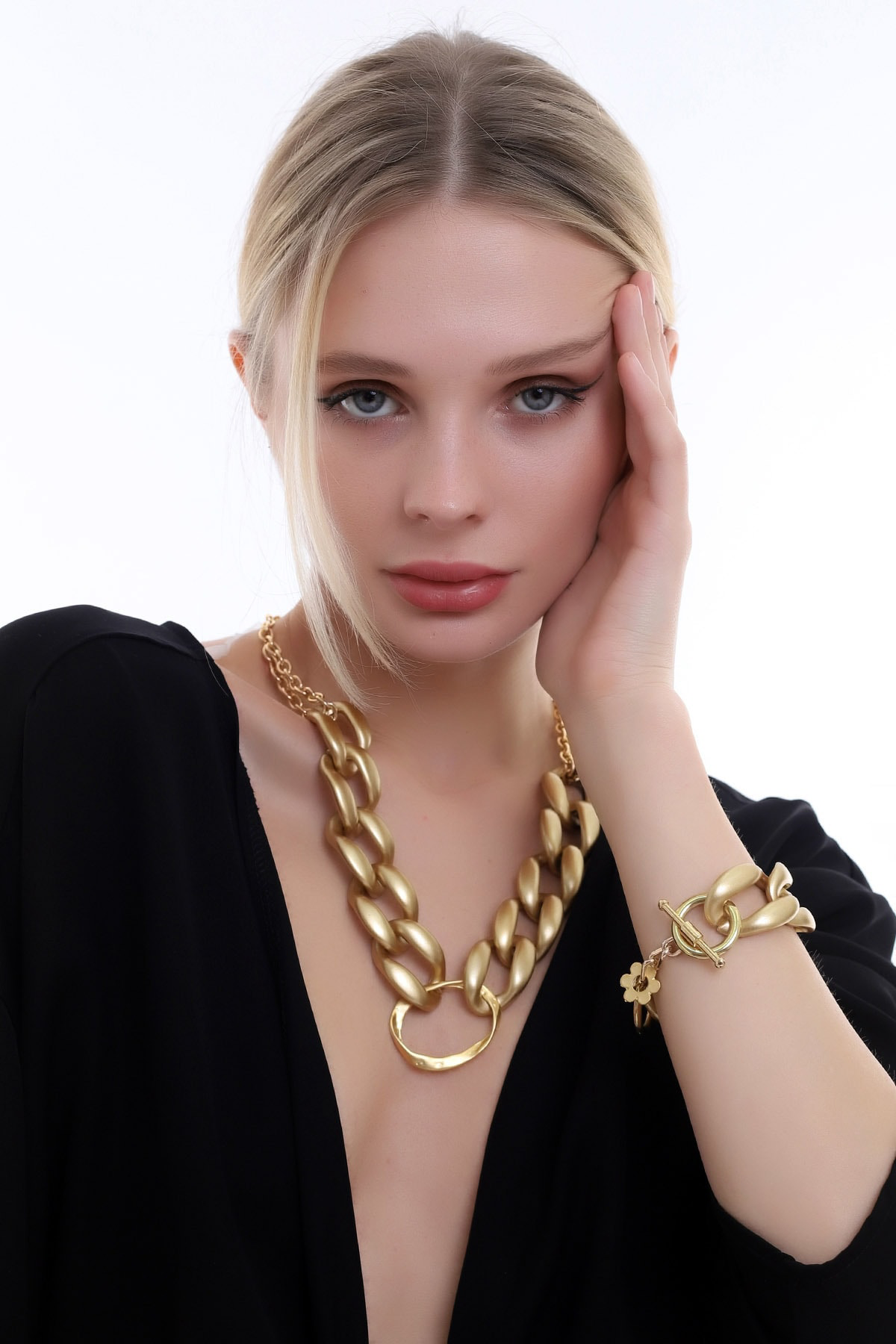 Özel Tasarım Geniş Halka Şık Ve Tarz Zincir Kolye