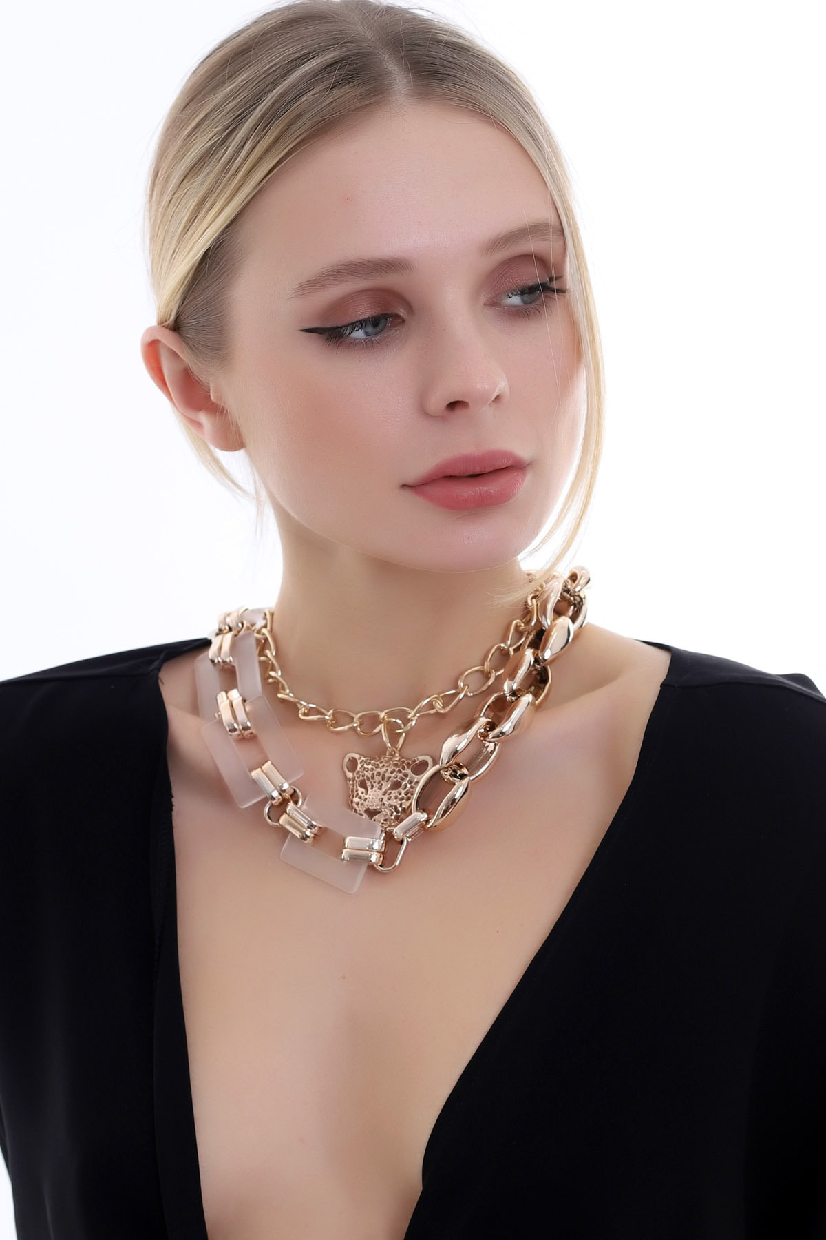 Özel Tasarım Kaplan Figürlü Zarif Ve Şık Halka Zincir Kolye