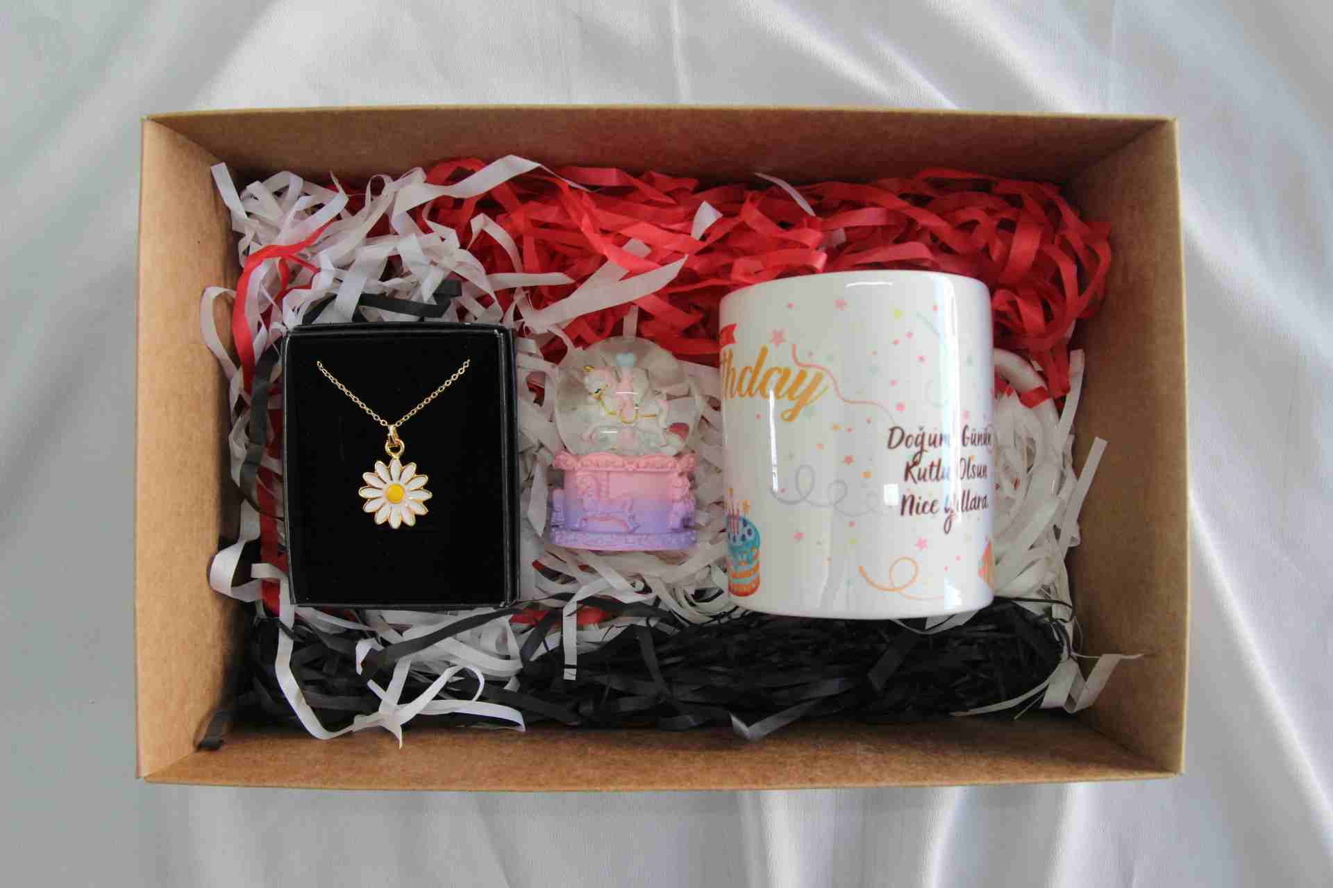 Home Özel Tasarım Kupa Bardak Minik İşıklı Unicorn Papatya Kolye Hediyelik Set