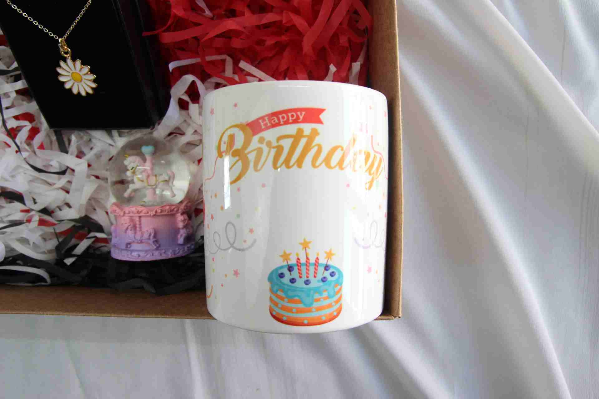 Home Özel Tasarım Kupa Bardak Minik İşıklı Unicorn Papatya Kolye Hediyelik Set