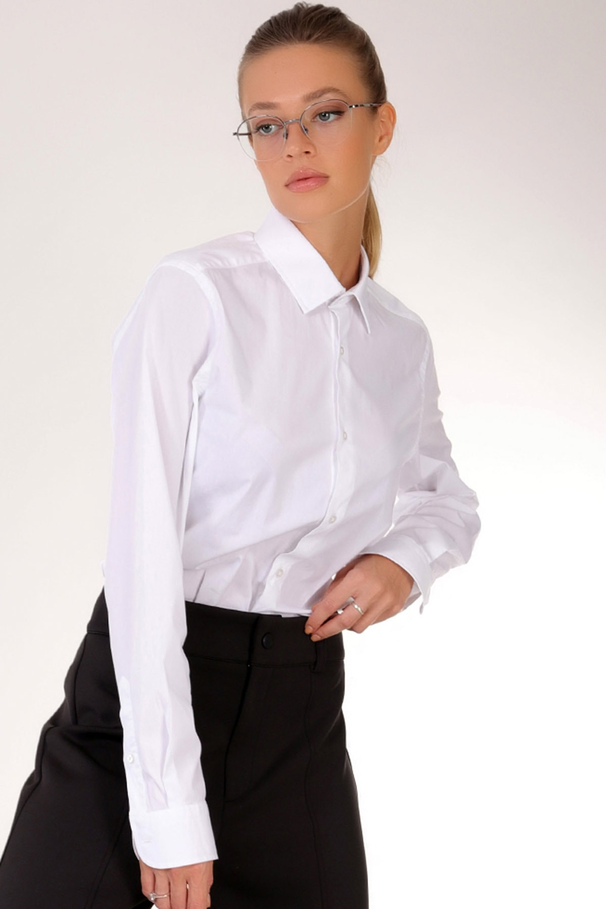 Dreamlike Özel Tasarım Rahat Ve Bol Kesim Uzun Kol Boyfriend Gömlek