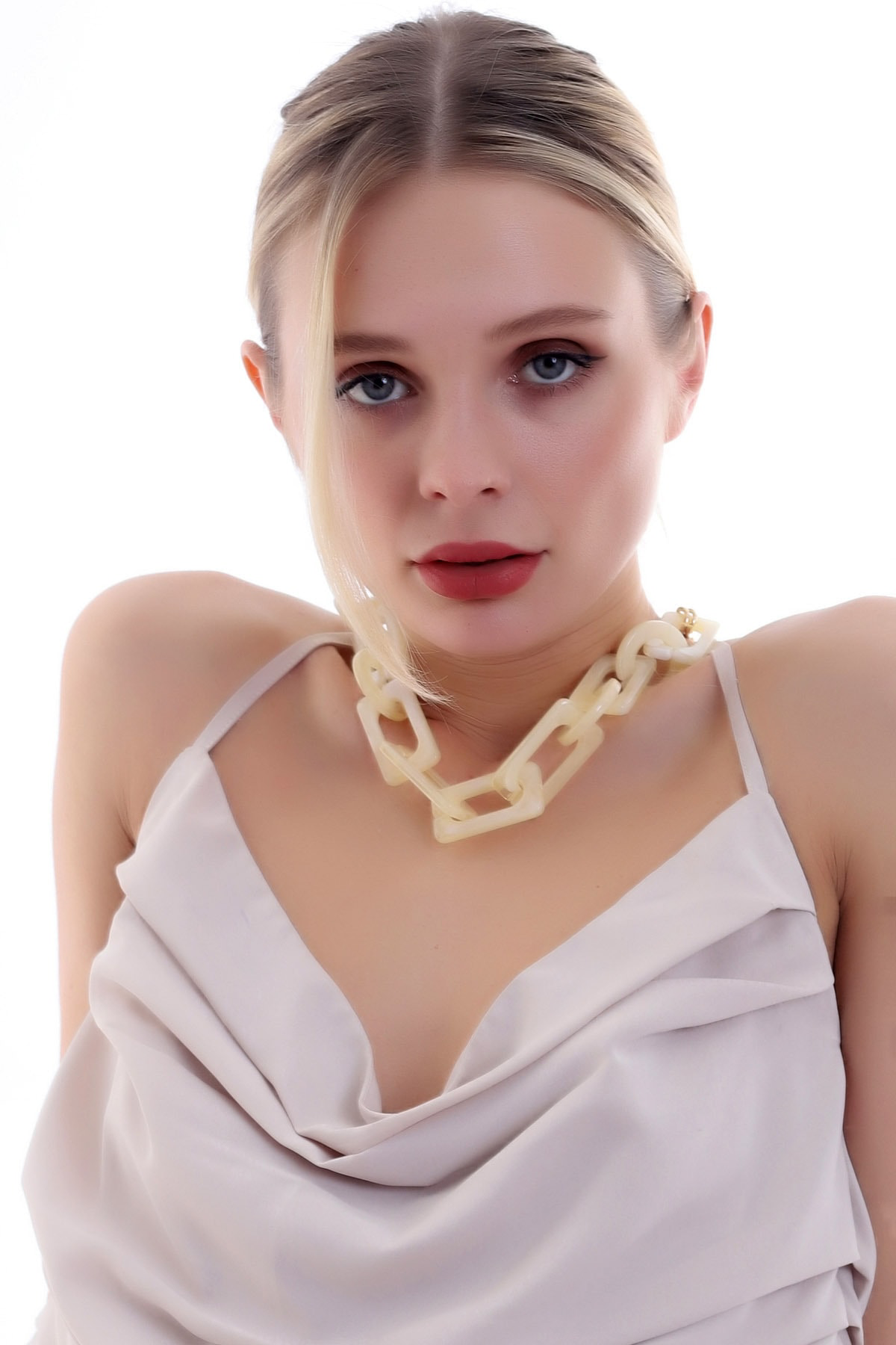 Özel Tasarım Tarz Kare Halka Kolye