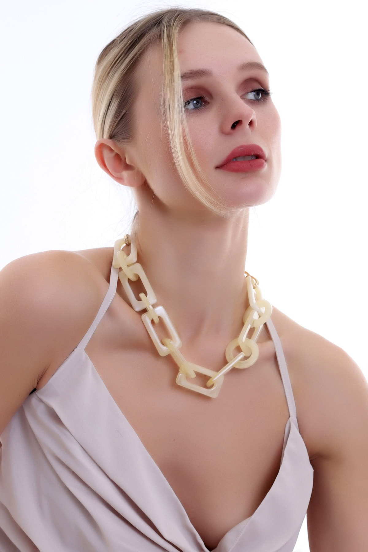 Özel Tasarım Tarz Kare Halka Kolye