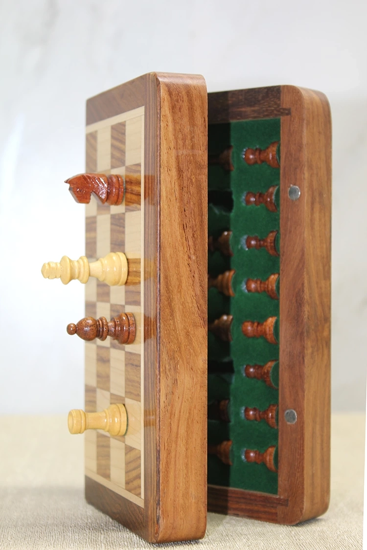 Just Cheap Store Özel Vernikli Mıknatıs Taşlı Ahşap Katlanabilir Kutulu Satranç Oy