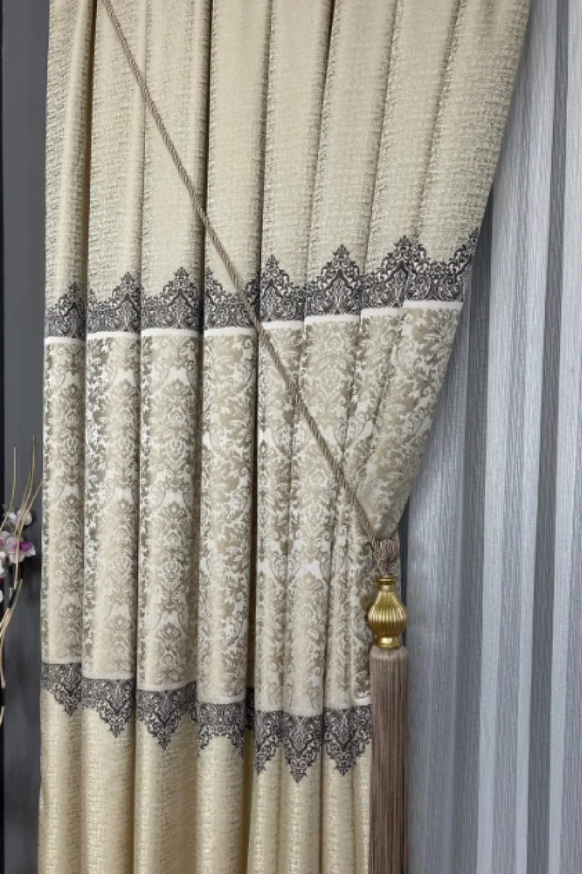 Özgün Perde Şık Desenli Pano Fon Perde (Tek Kanat)