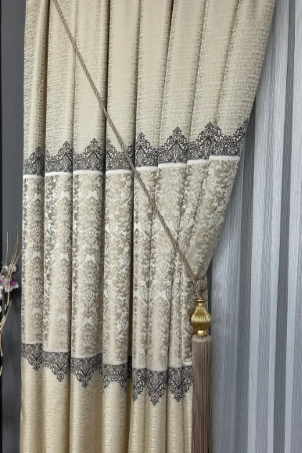 Özgün Perde Şık Desenli Pano Fon Perde (Tek Kanat)