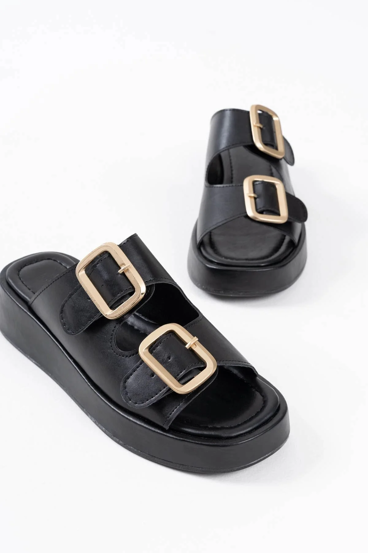 özssa Nare Siyah Cilt Terlik