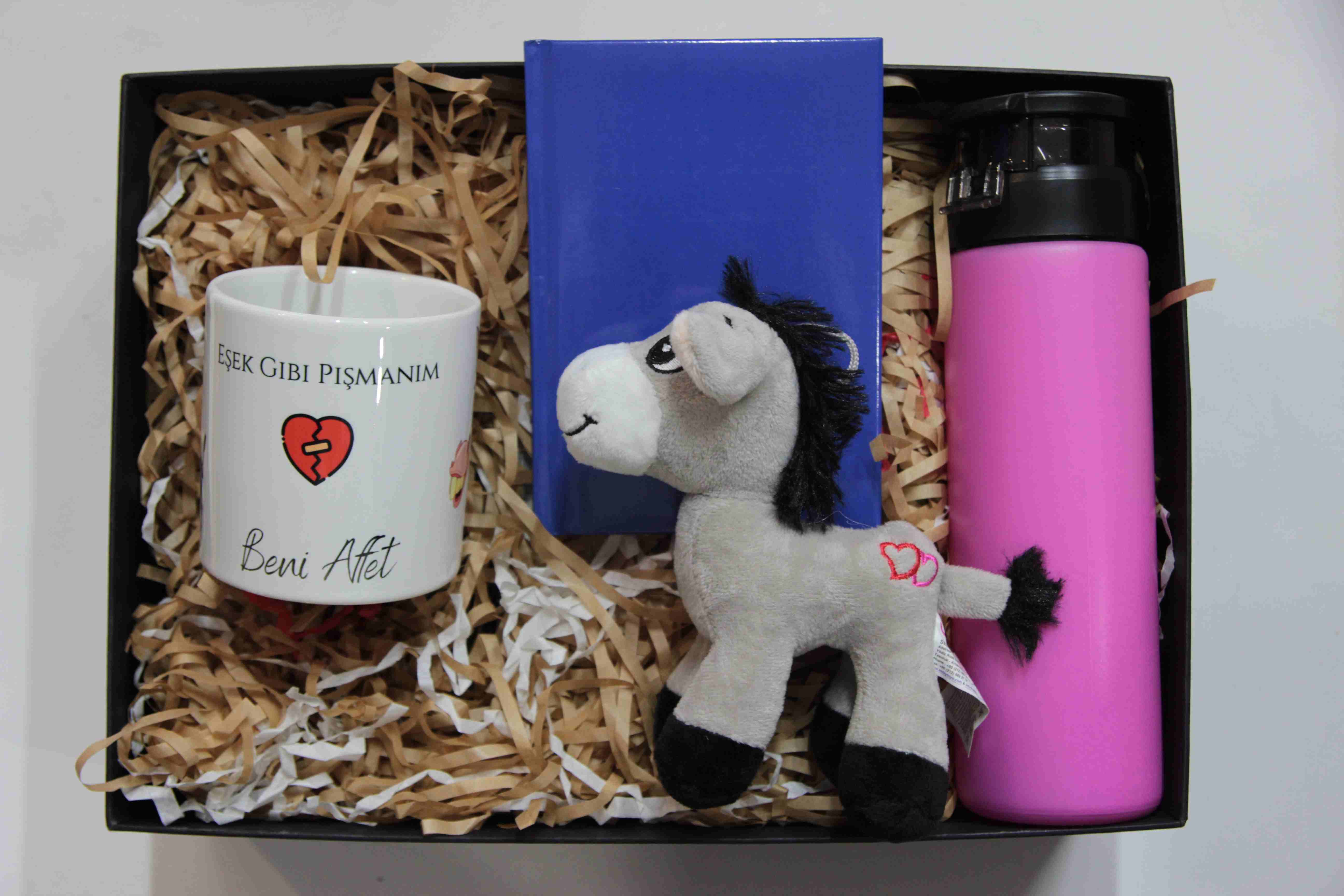 Home Özür Dilerim Hediyesi Peluş Eşek Pembe Termos Mavi Defter Affet Yazili Kupa