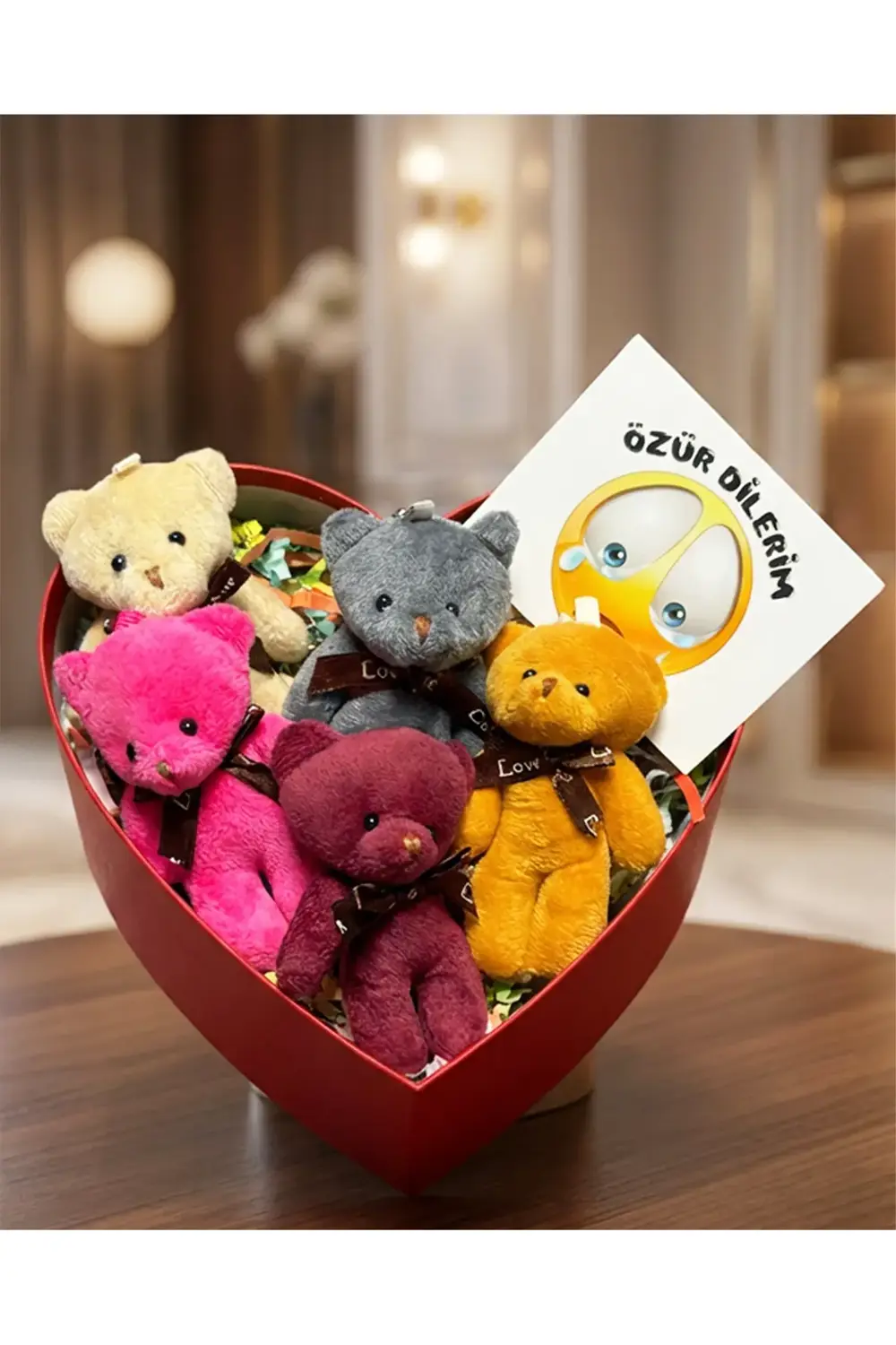 Özür Hediyesi Kalp Kutuda Rengarenk Ayıcıklar - Sevgiliye Özür -