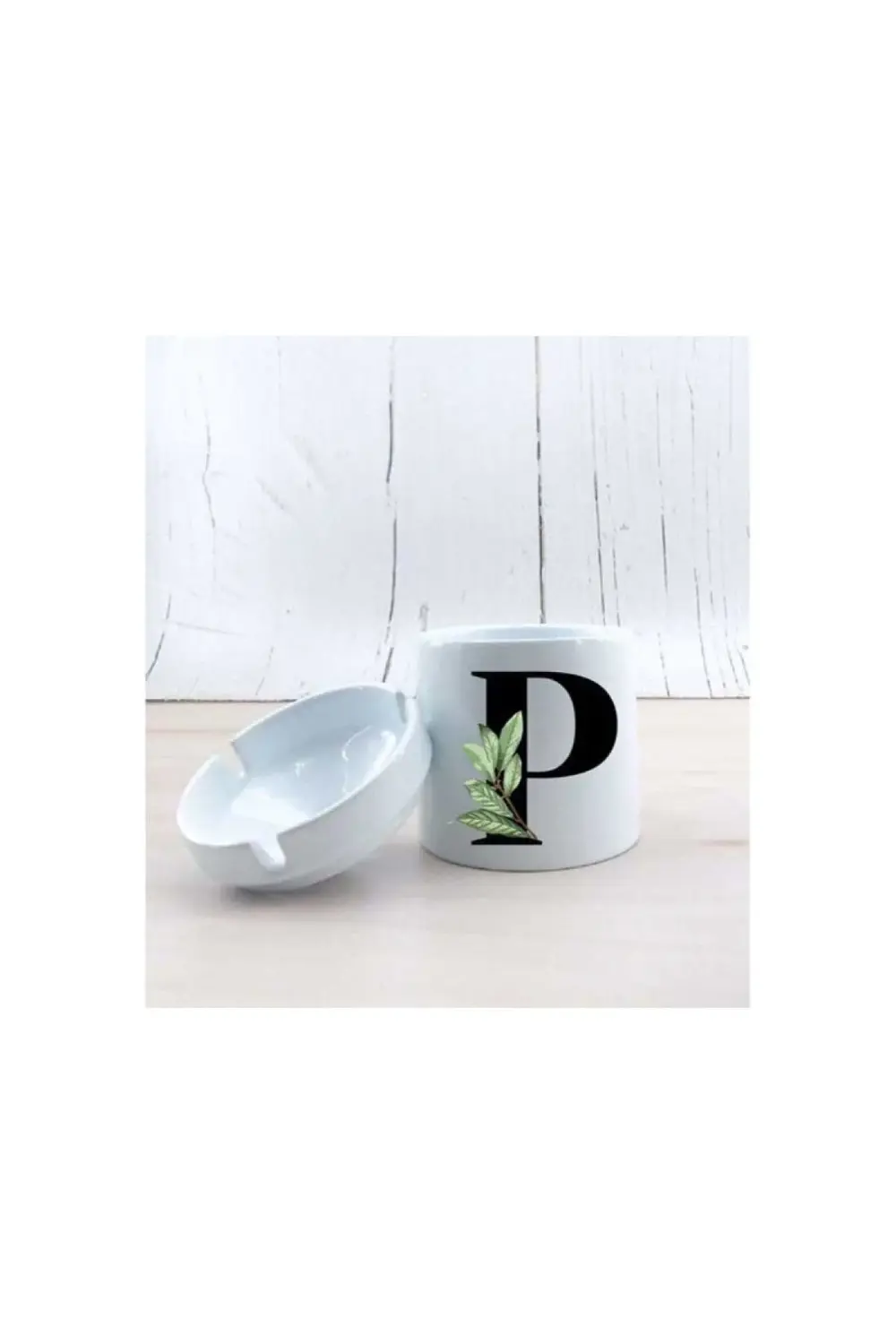 P Harf Yapraklı Seramik Küllük