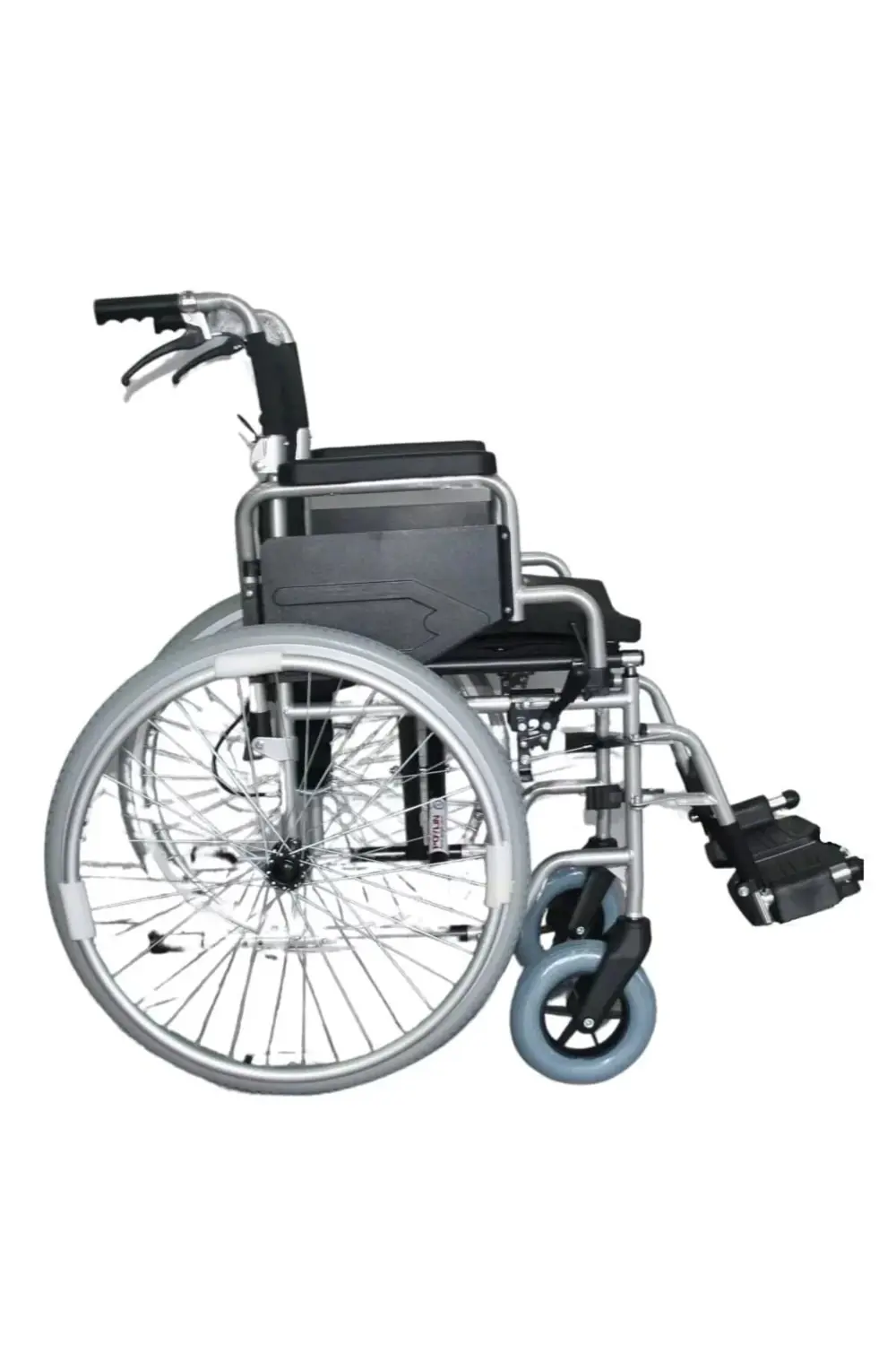 P120 Refakatçi Frenli Manuel Tekerlekli Sandalye 45 cm