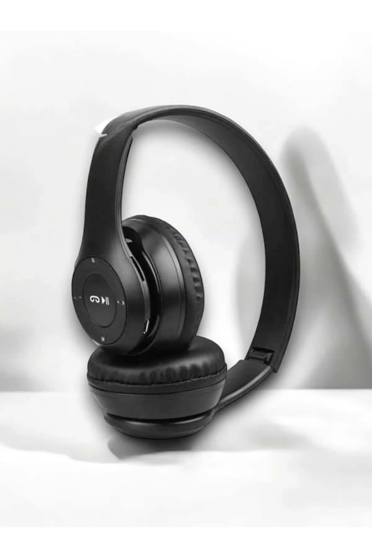 P47 Kulak Üstü Bluetooth Kulaklık
