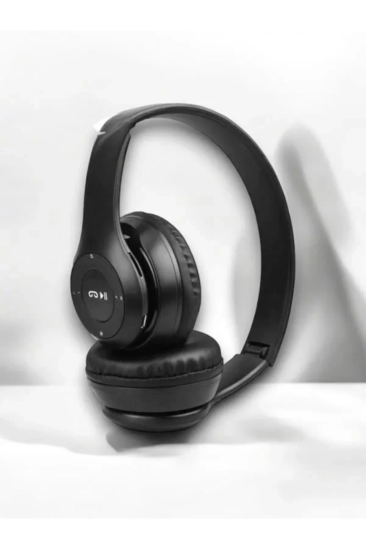 P47 Kulak Üstü Bluetooth Kulaklık