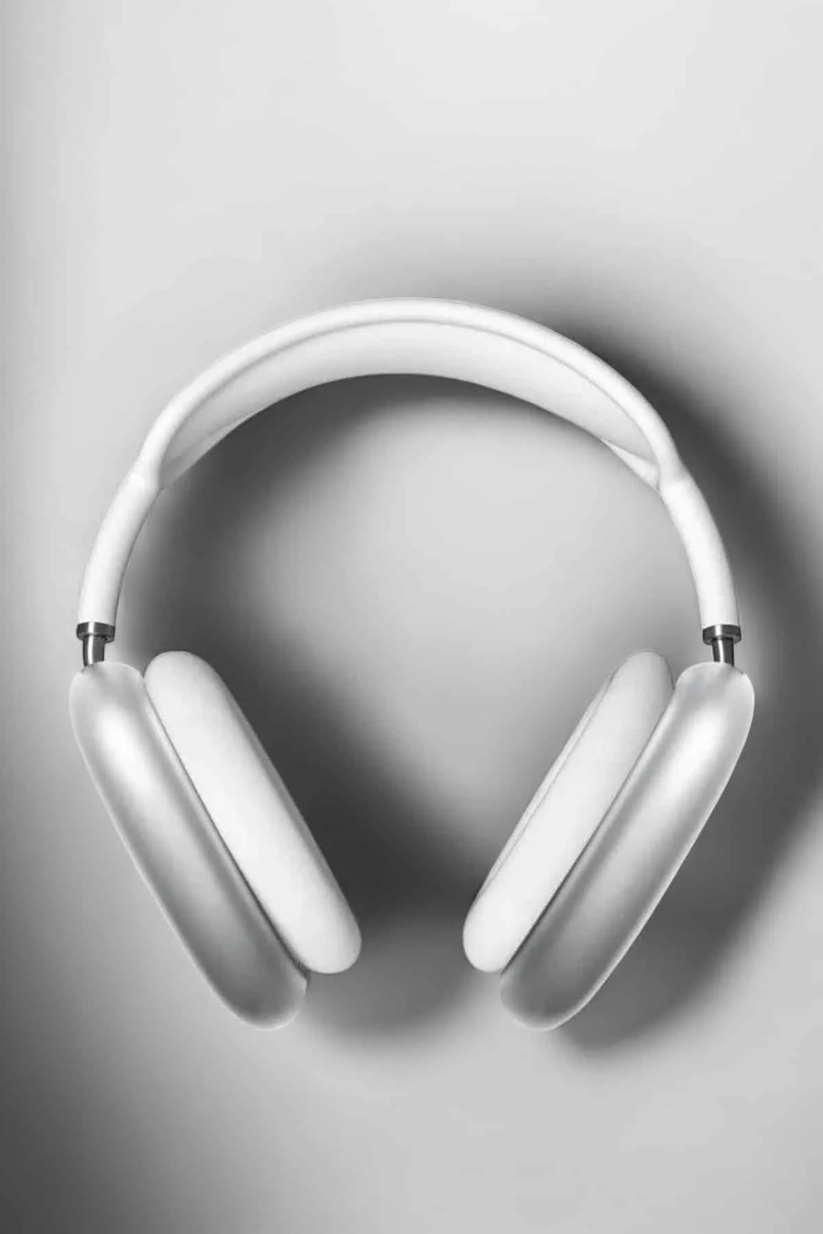 P9 Air Max Kablosuz 5.0 Mikrofonlu Bluetooth Kulaklık Beyaz Yükse