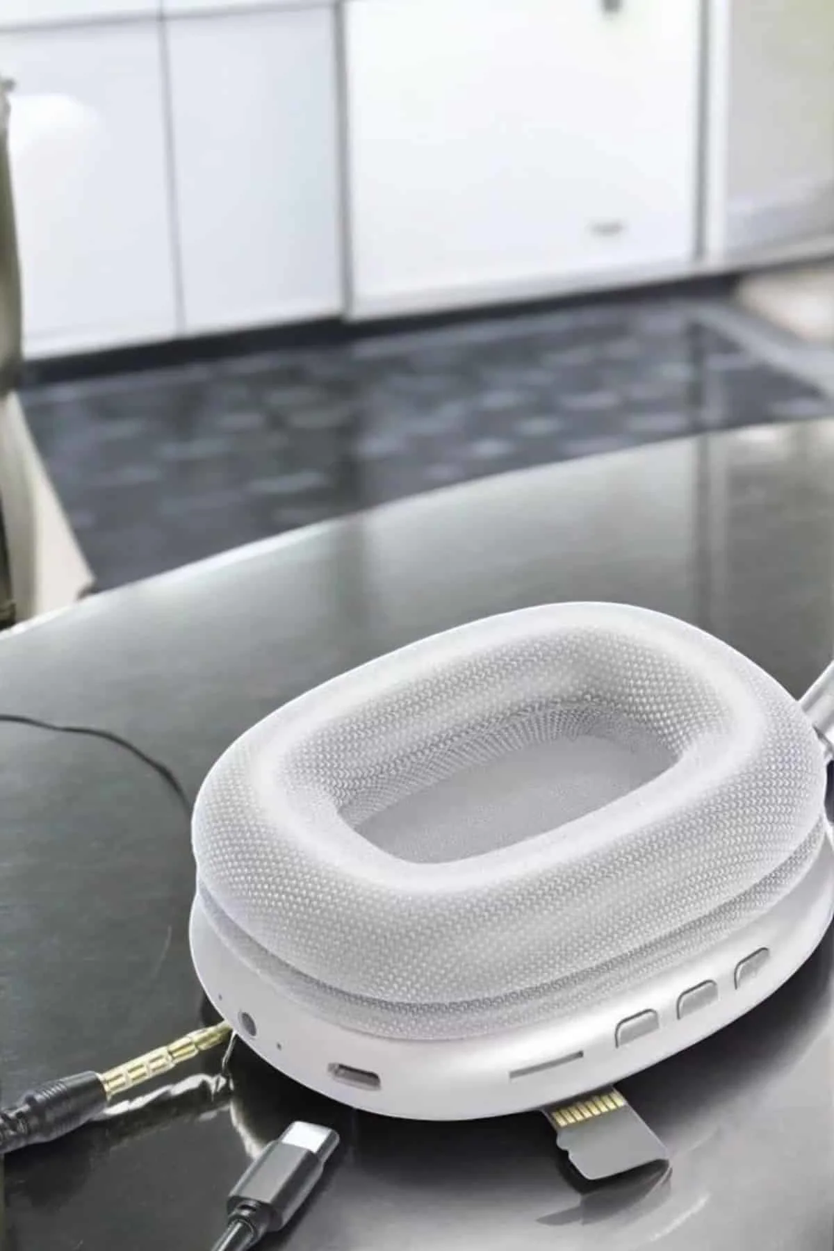 P9 Plus Kablosuz Kulak Üstü Bluetooth Kulaklık Beyaz Yüksek Ses K