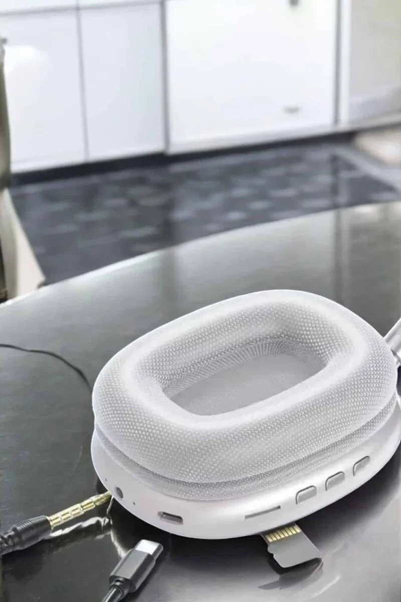 P9 Plus Kablosuz Kulak Üstü Bluetooth Kulaklık - Beyaz, Bluetooth v5.2, Gürültü Azaltma, Yüksek Ses Kalitesi