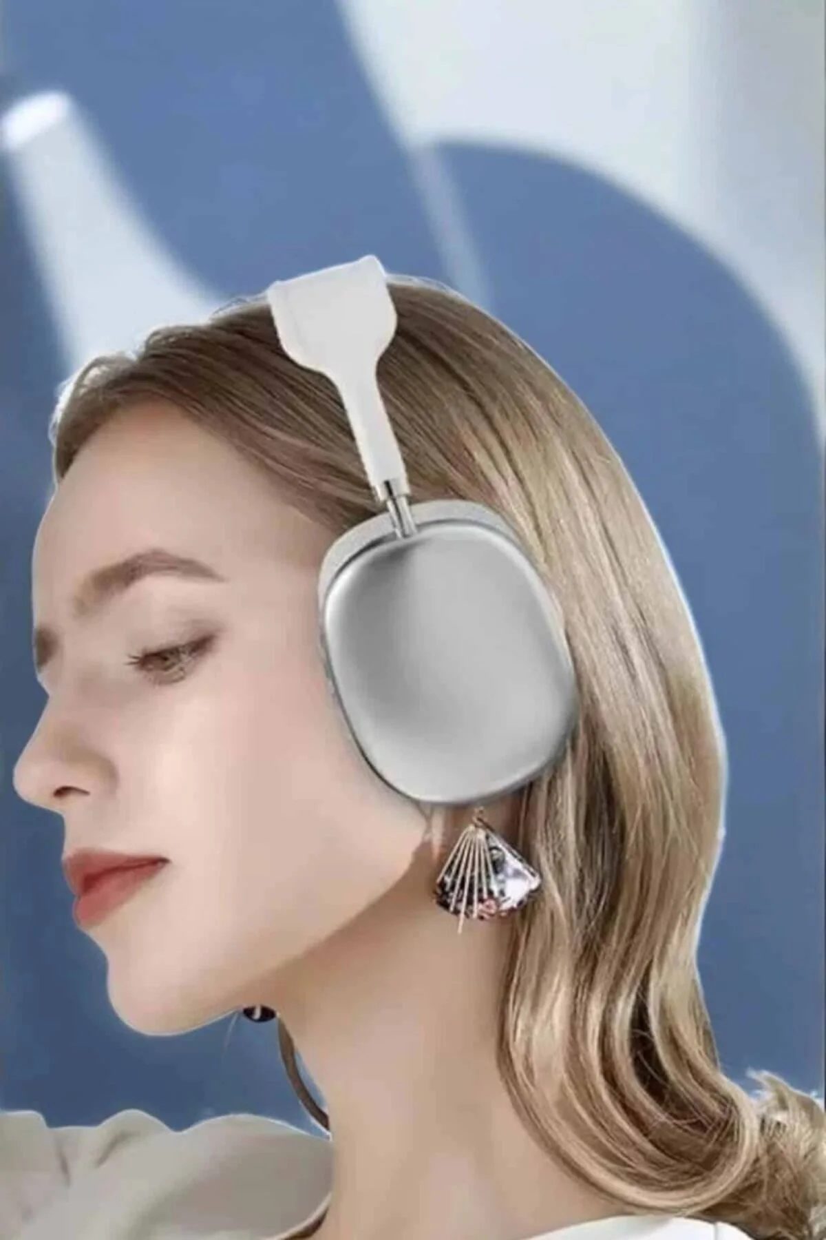 P9 Plus Kablosuz Kulak Üstü Bluetooth Kulaklık Beyaz Yüksek Ses K