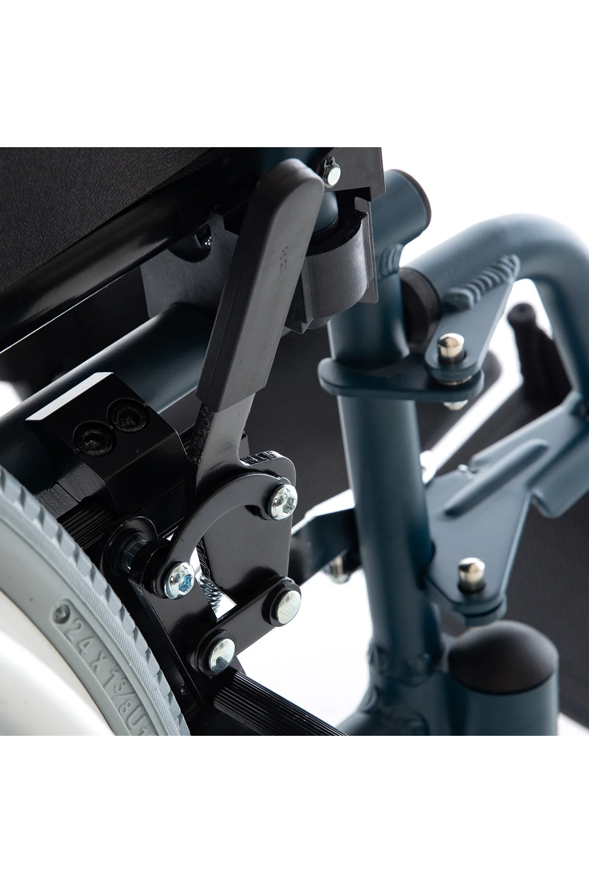P951 Hafif Alüminyum Tekerlekli Sandalye (40-45cm) P951 Hafif Alüminyum Tekerlekli Sandalye (40-45cm) - Görsel 8