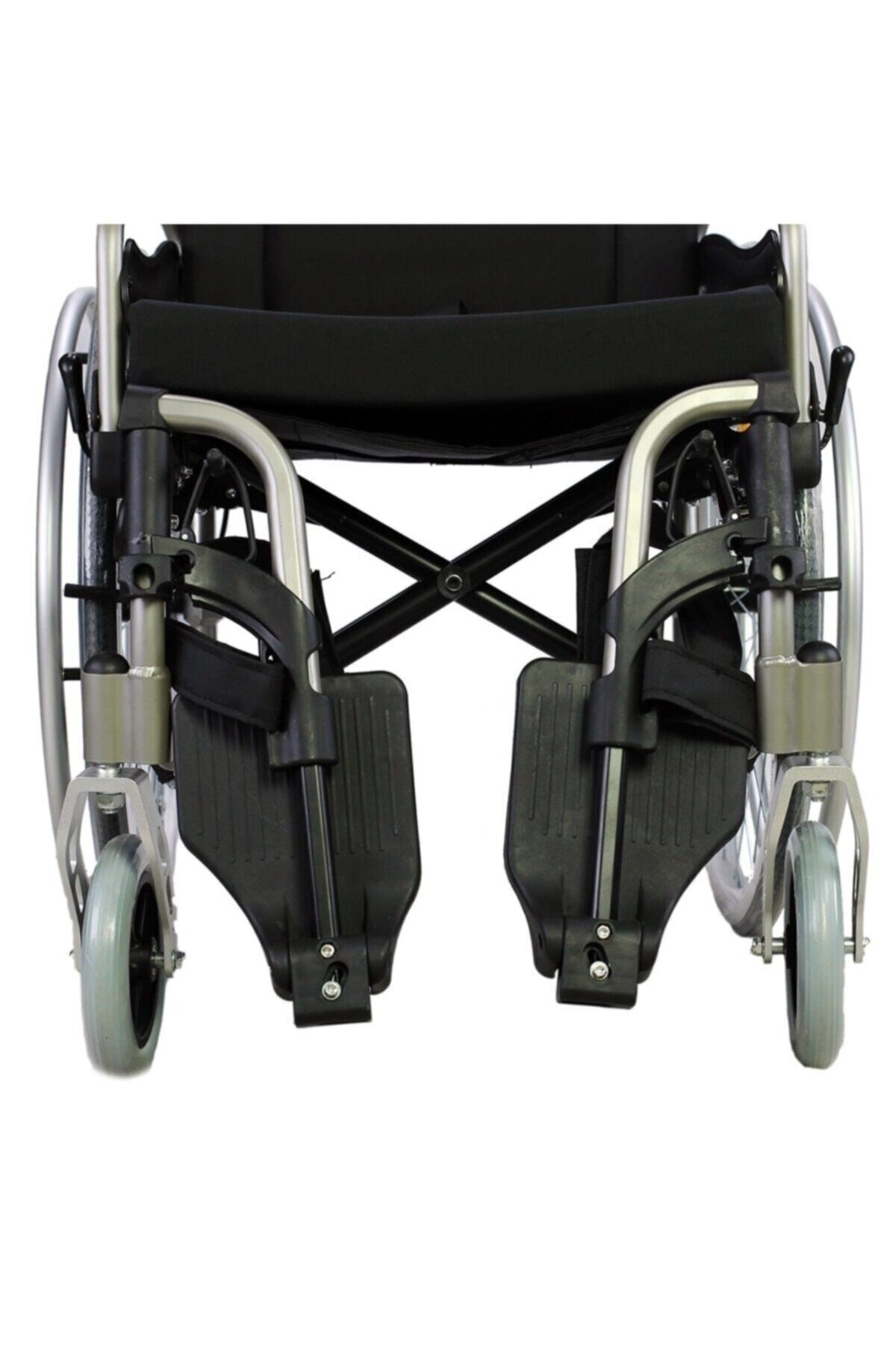 P957 Alüminyum Hafif Hasta Engelli Refakatçi Tekerlekli Sandalye
