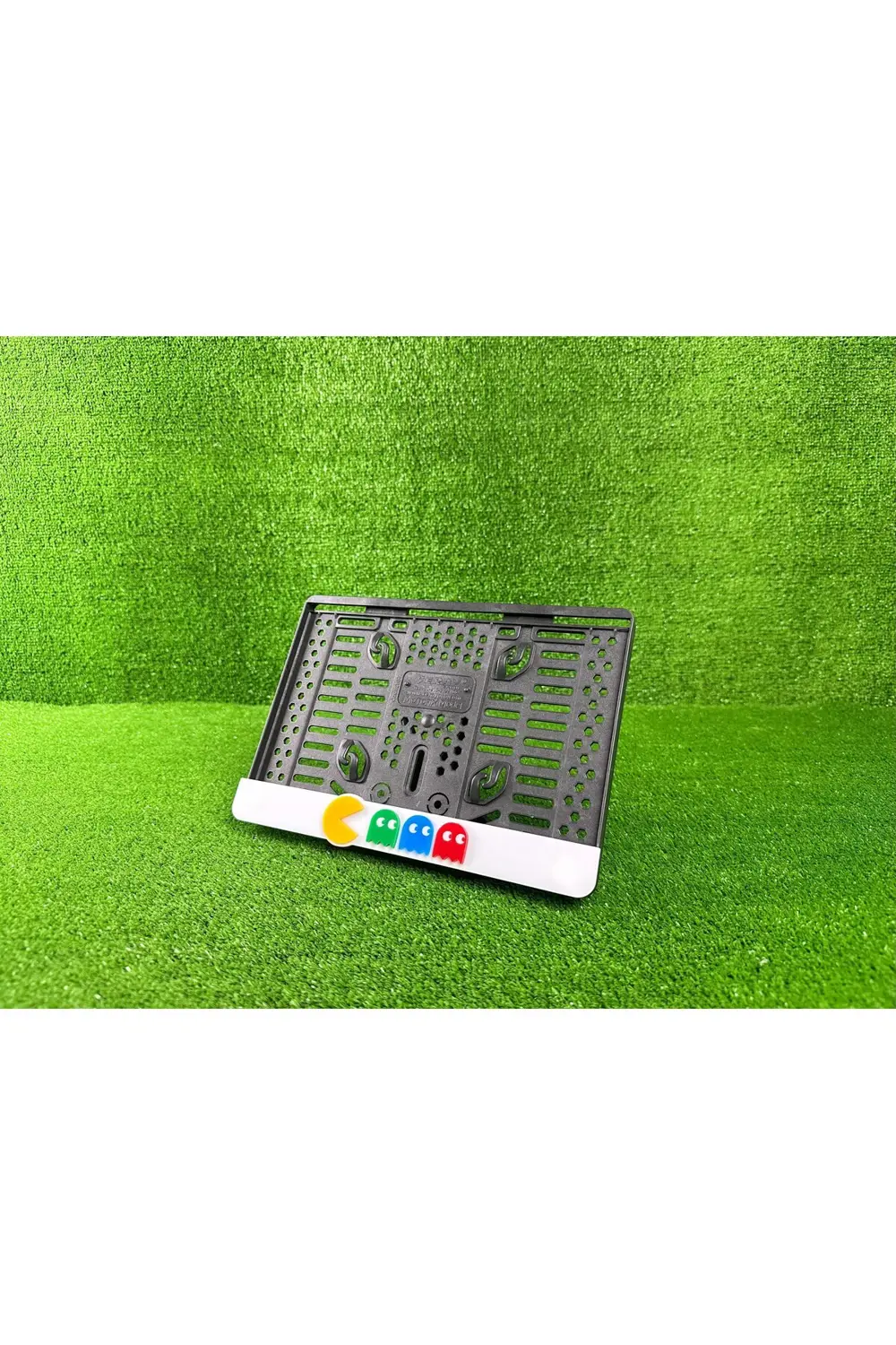 Pacman Beyaz 3d Kabrtmalı Pleksi Motor Plakalığı