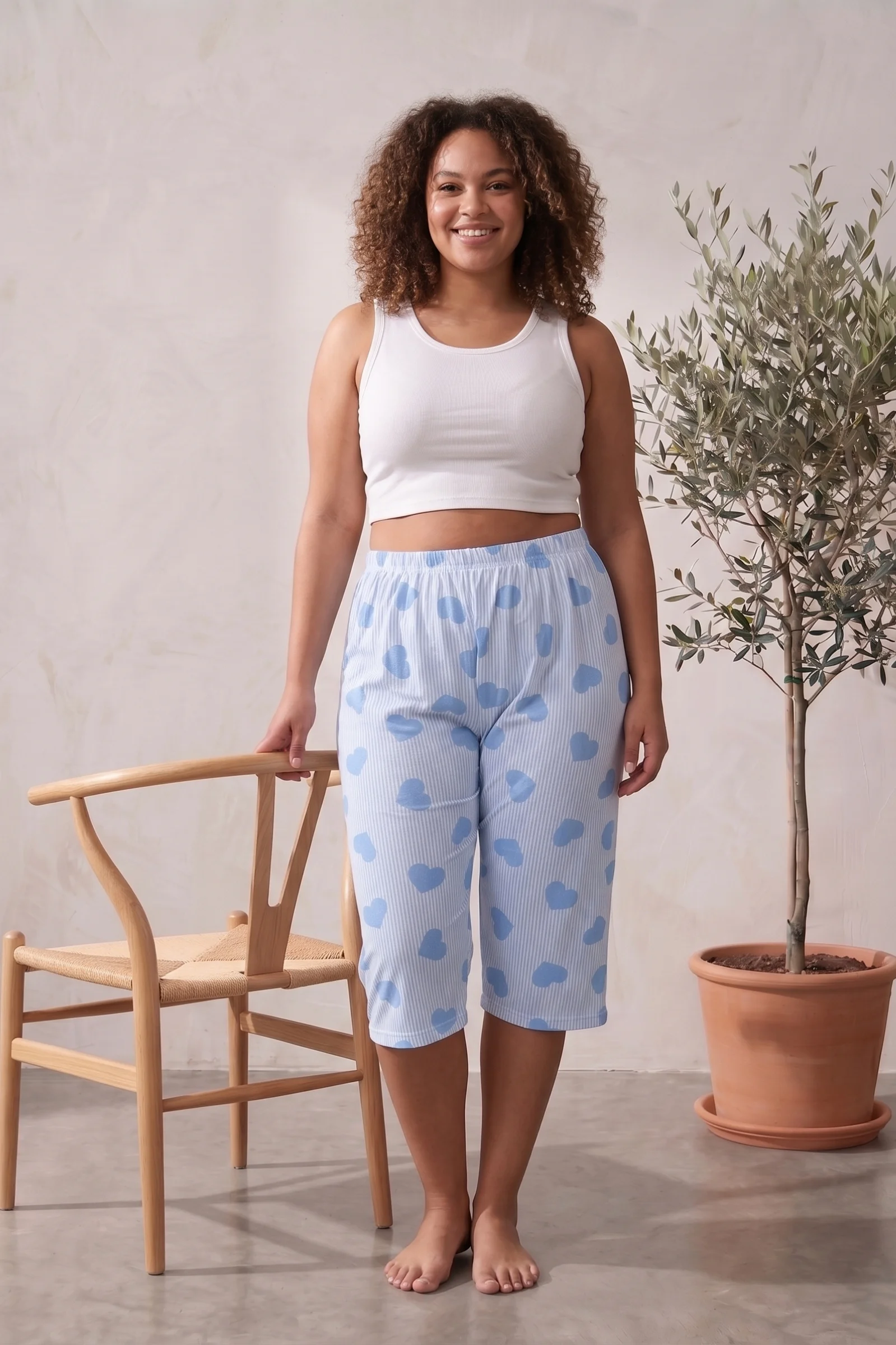 Pamuklu Desenli Büyük Beden Bermuda Kapri, Mavi, 4XL Pamuklu Desenli Büyük Beden Bermuda Kapri, Mavi, 4XL Fiyatı, Yorumları ve Özellikleri