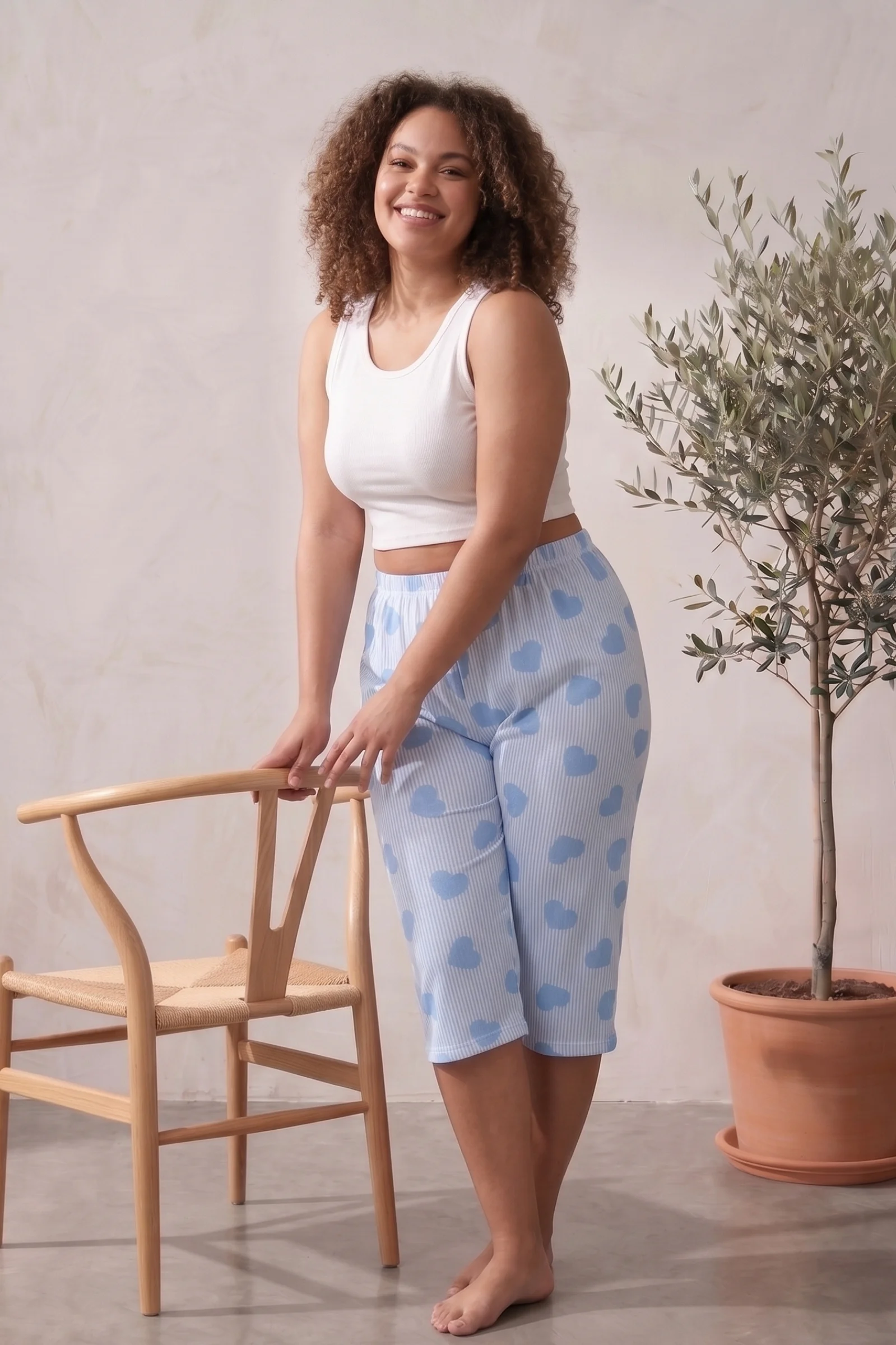 Pamuklu Desenli Büyük Beden Bermuda Kapri, Mavi, 4XL Pamuklu Desenli Büyük Beden Bermuda Kapri, Mavi, 4XL Fiyatı, Yorumları ve Özellikleri