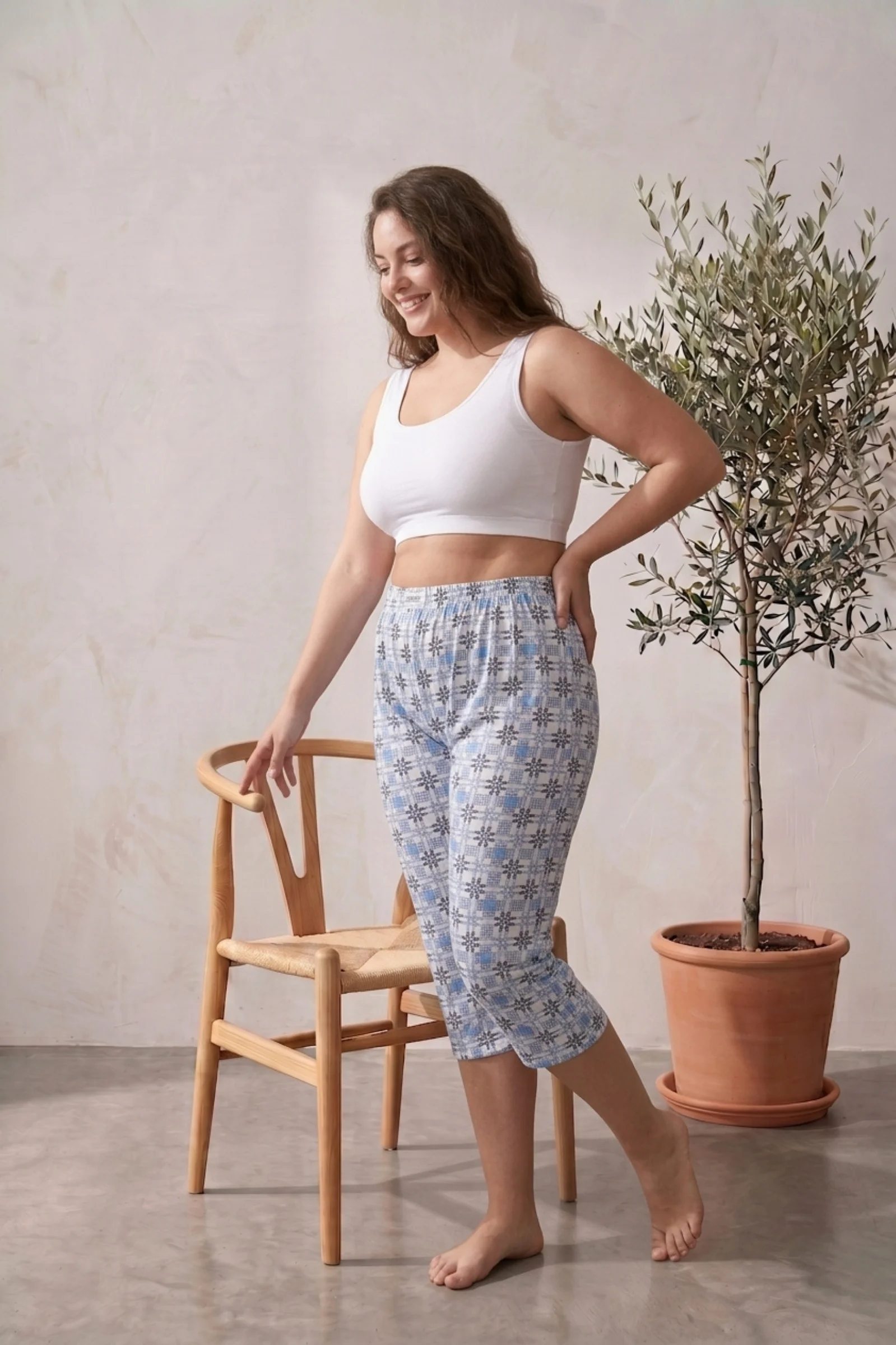 Pamuklu Desenli Büyük Beden Bermuda Kapri, Mavi - Gri, 4XL Pamuklu Desenli Büyük Beden Bermuda Kapri, Mavi - Gri, 4XL Fiyatı, Yorumları ve Özellikleri